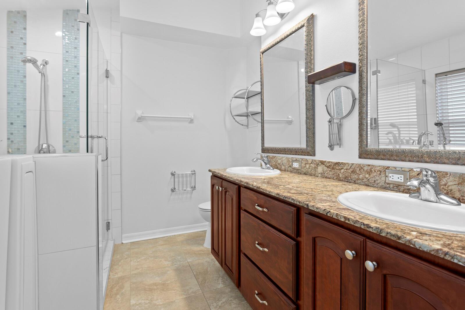 29321 YARROW DR, WESLEY CHAPEL, FL, 33543