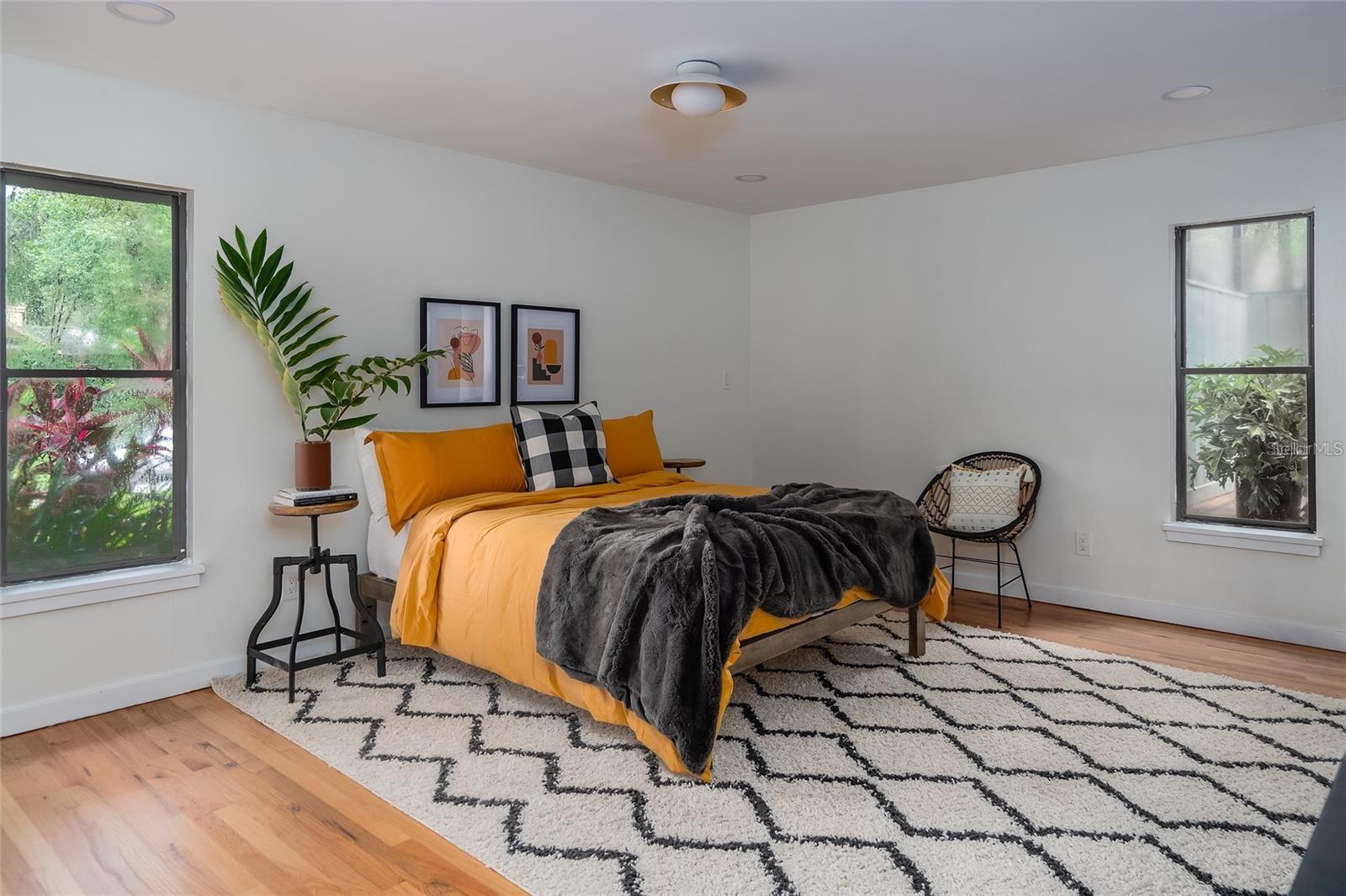 8303 N RIVER OAKS CT, TAMPA, FL, 33617