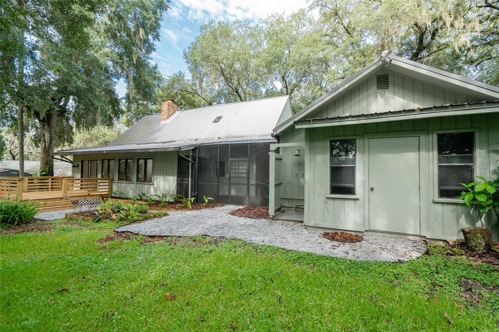 8303 N RIVER OAKS CT, TAMPA, FL, 33617