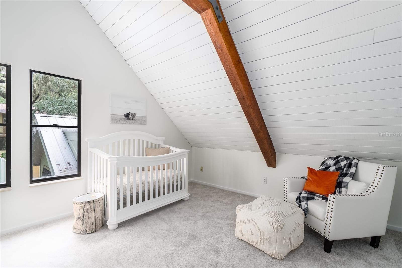 8303 N RIVER OAKS CT, TAMPA, FL, 33617