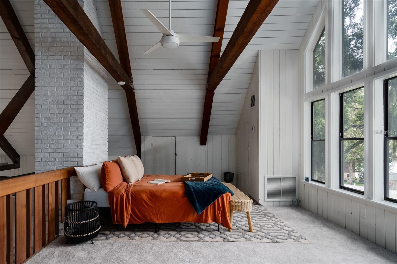 8303 N RIVER OAKS CT, TAMPA, FL, 33617