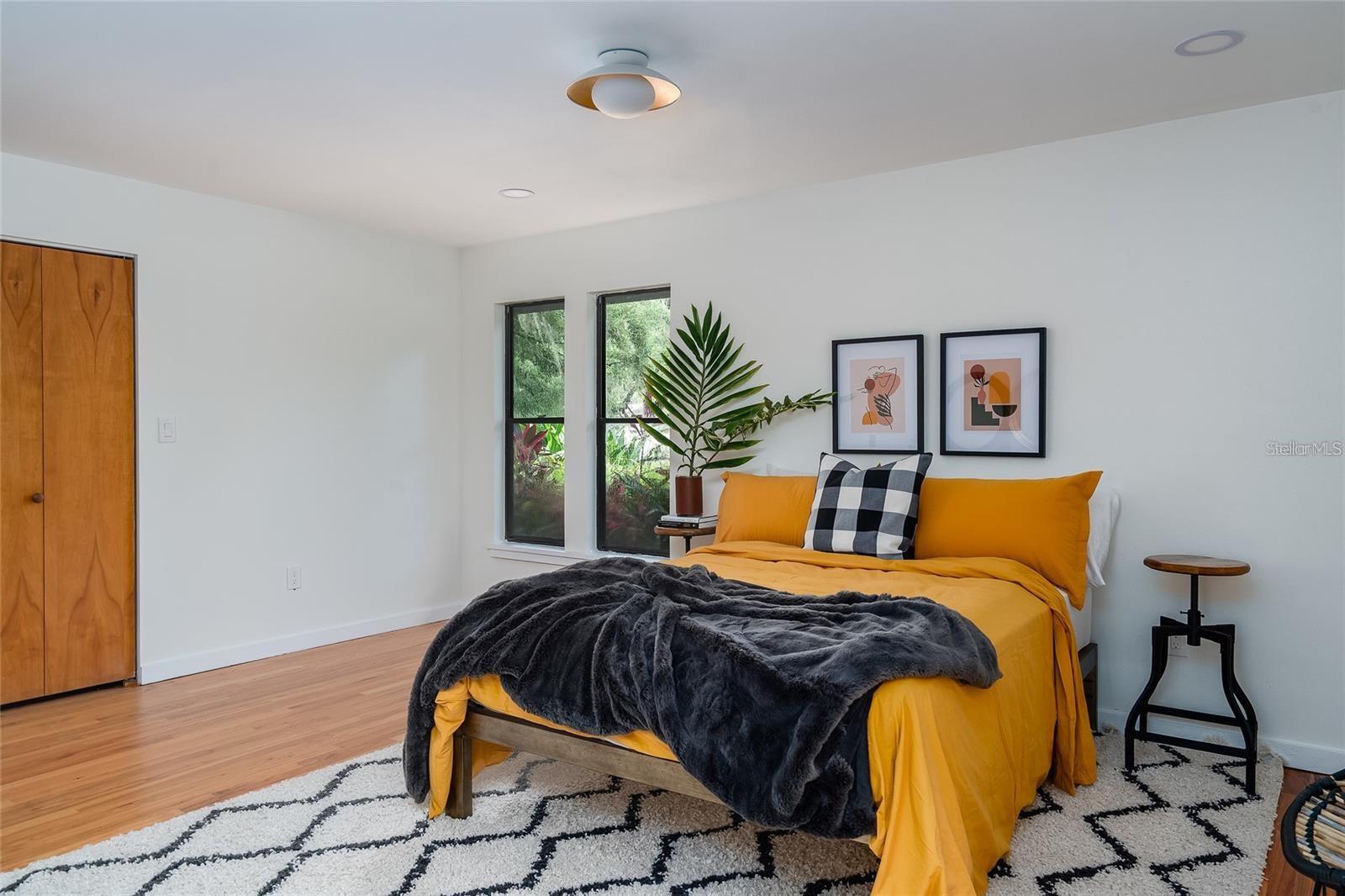 8303 N RIVER OAKS CT, TAMPA, FL, 33617