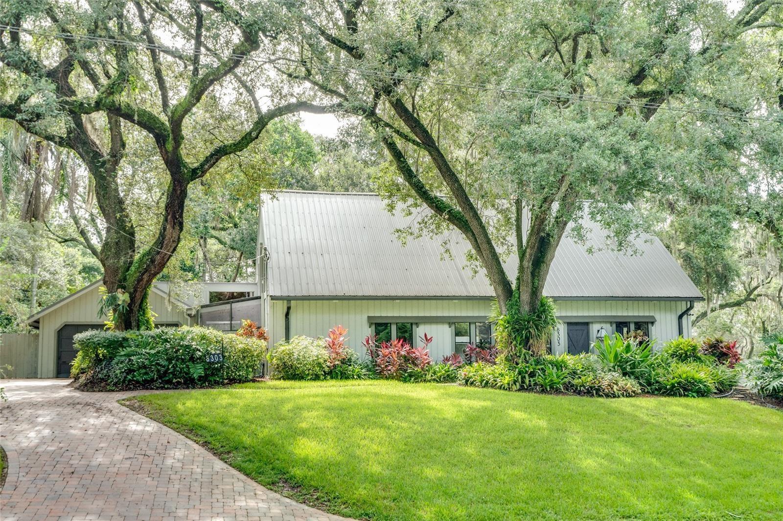 8303 N RIVER OAKS CT, TAMPA, FL, 33617