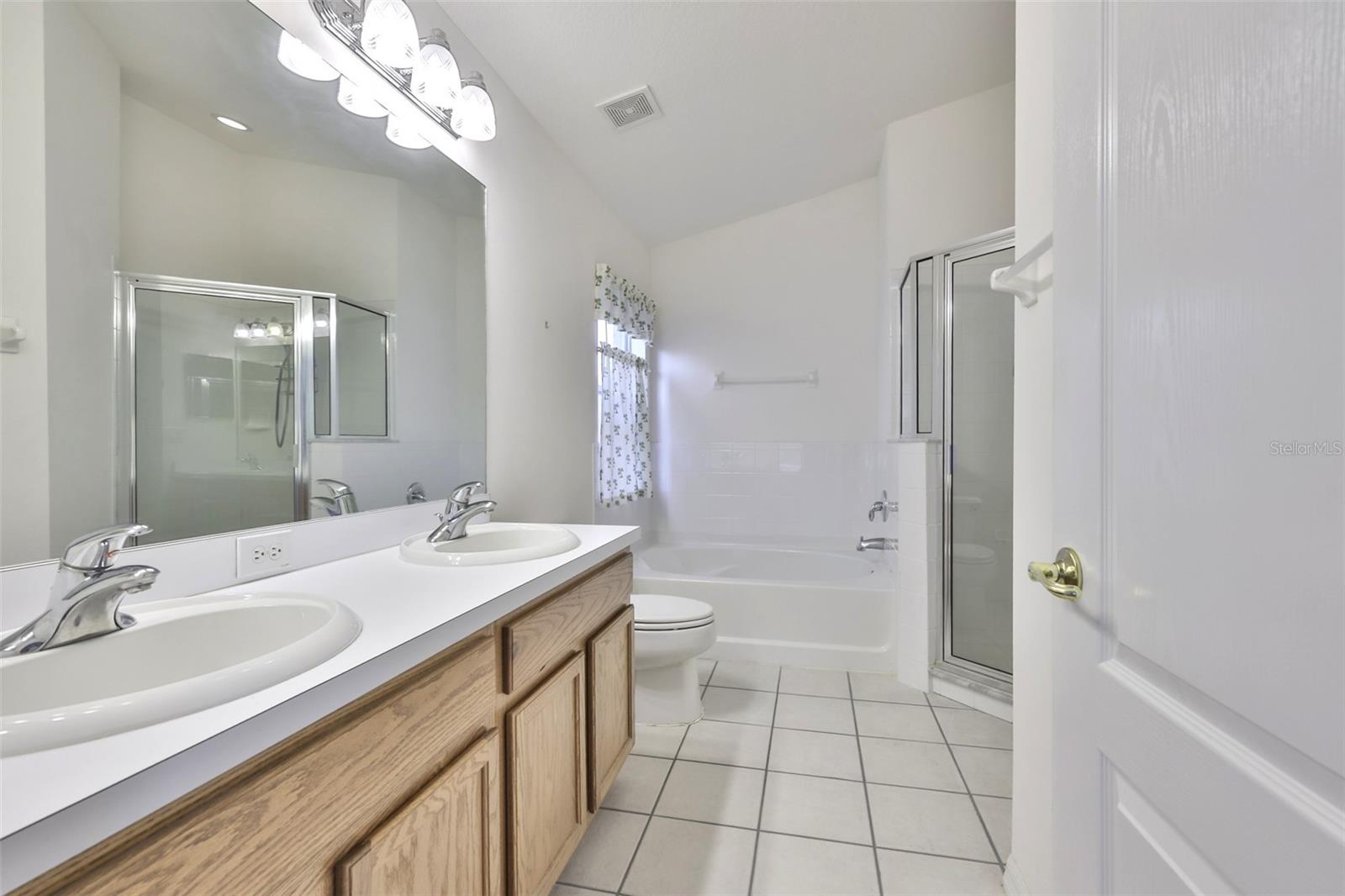 13012 BRIDLEFORD DR, GIBSONTON, FL, 33534