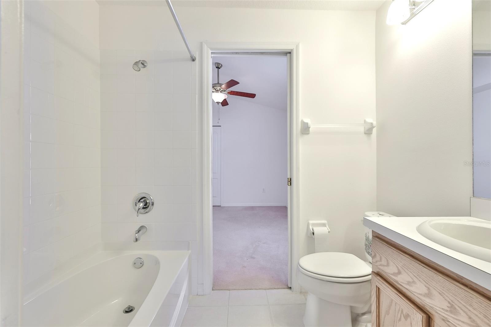 13012 BRIDLEFORD DR, GIBSONTON, FL, 33534