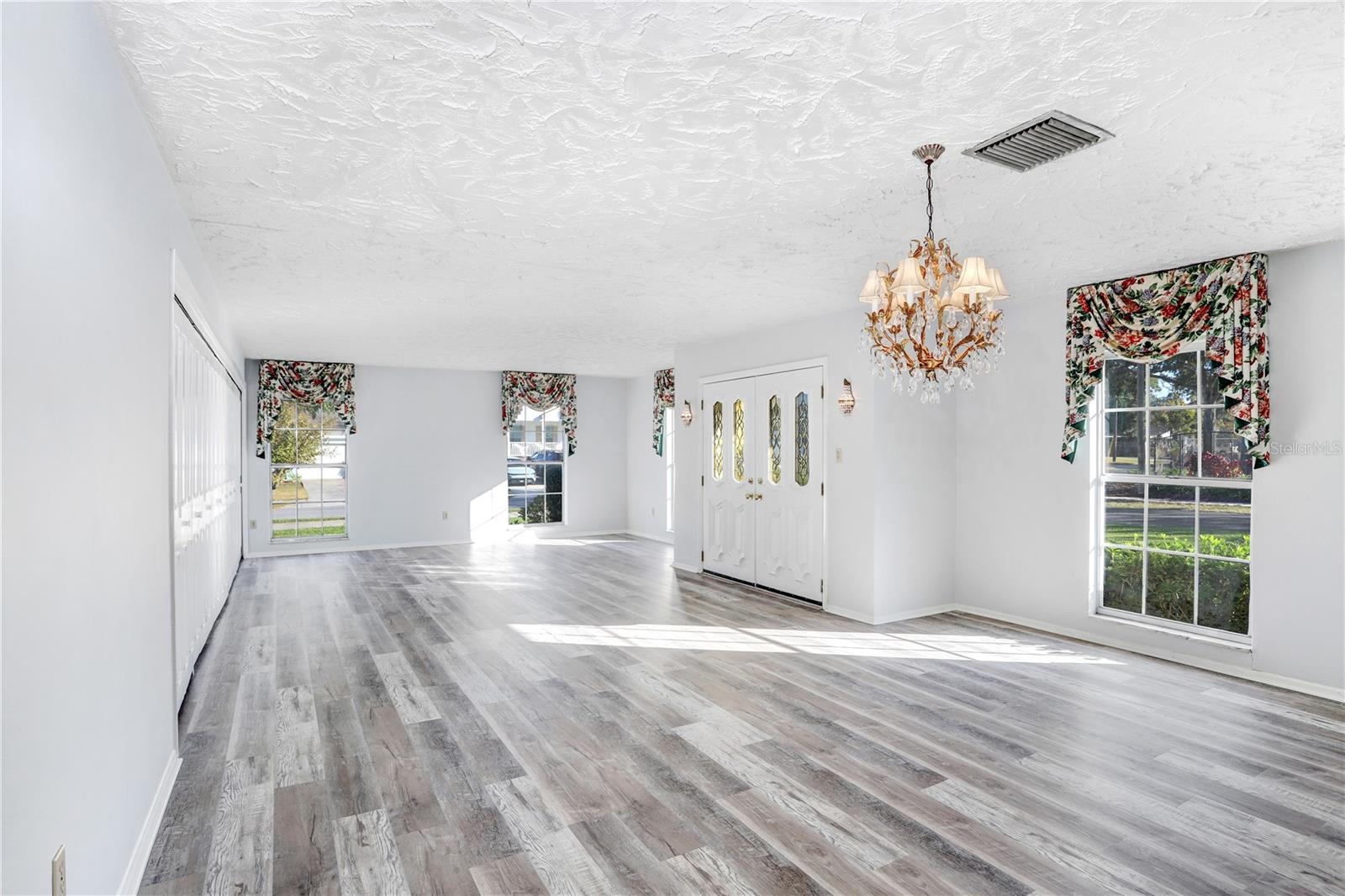 6823 OAK HILL DR, NEW PORT RICHEY, FL, 34653