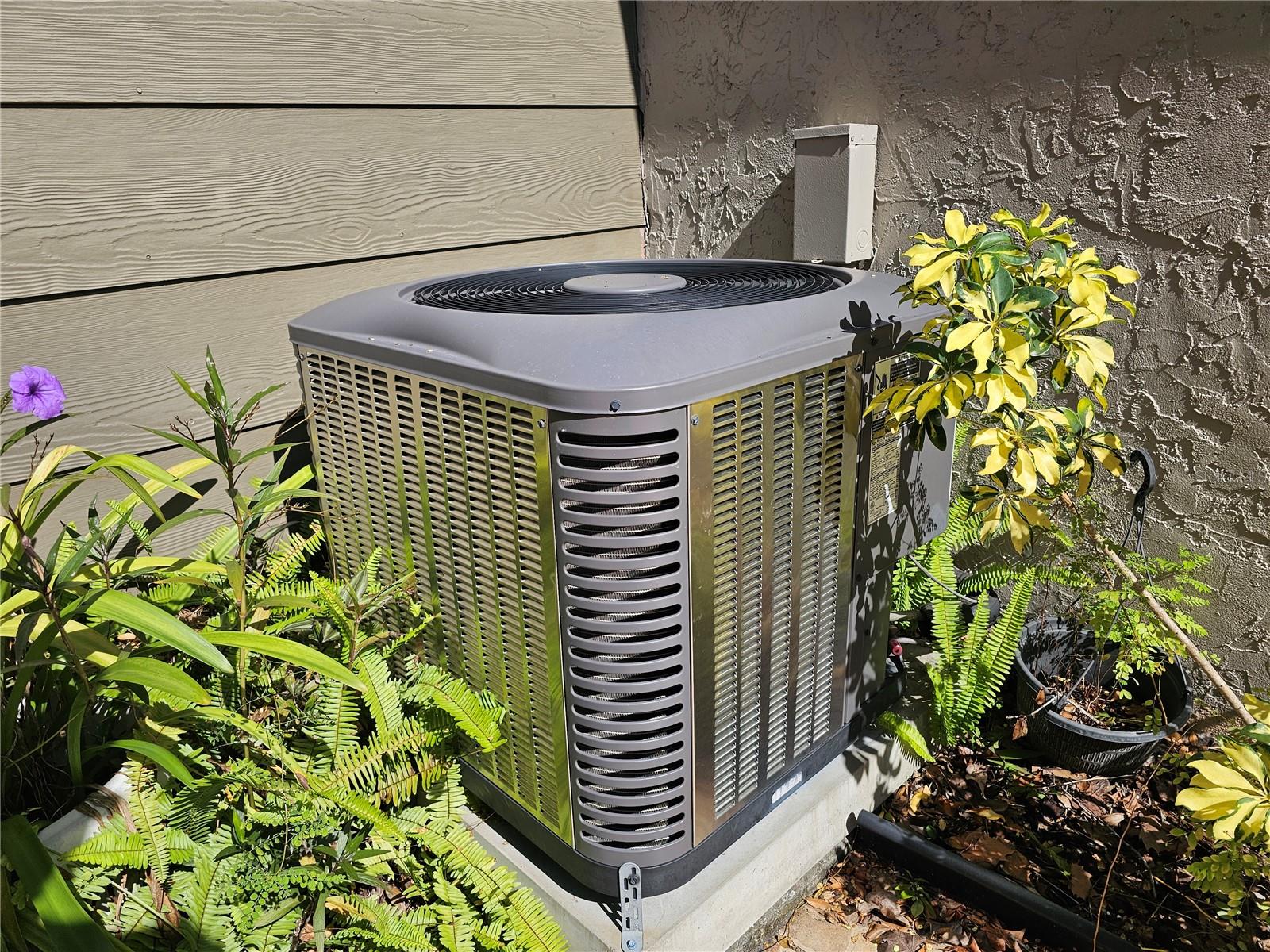 1529 N CAROLWOOD BLVD, FERN PARK, FL, 32730