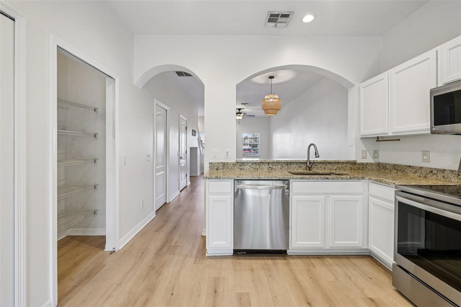 31234 CLARIDGE PL, WESLEY CHAPEL, FL, 33543