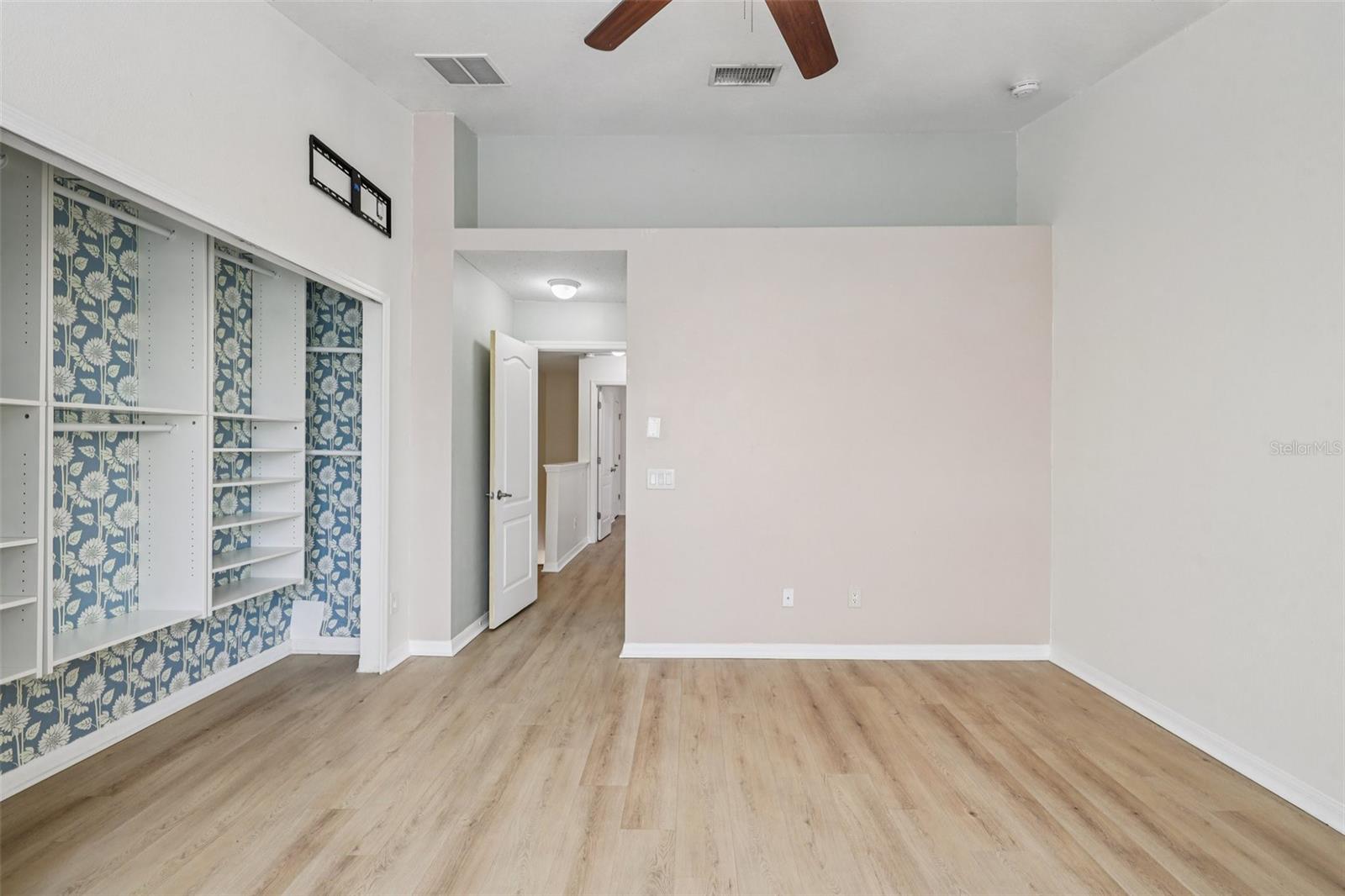 31234 CLARIDGE PL, WESLEY CHAPEL, FL, 33543