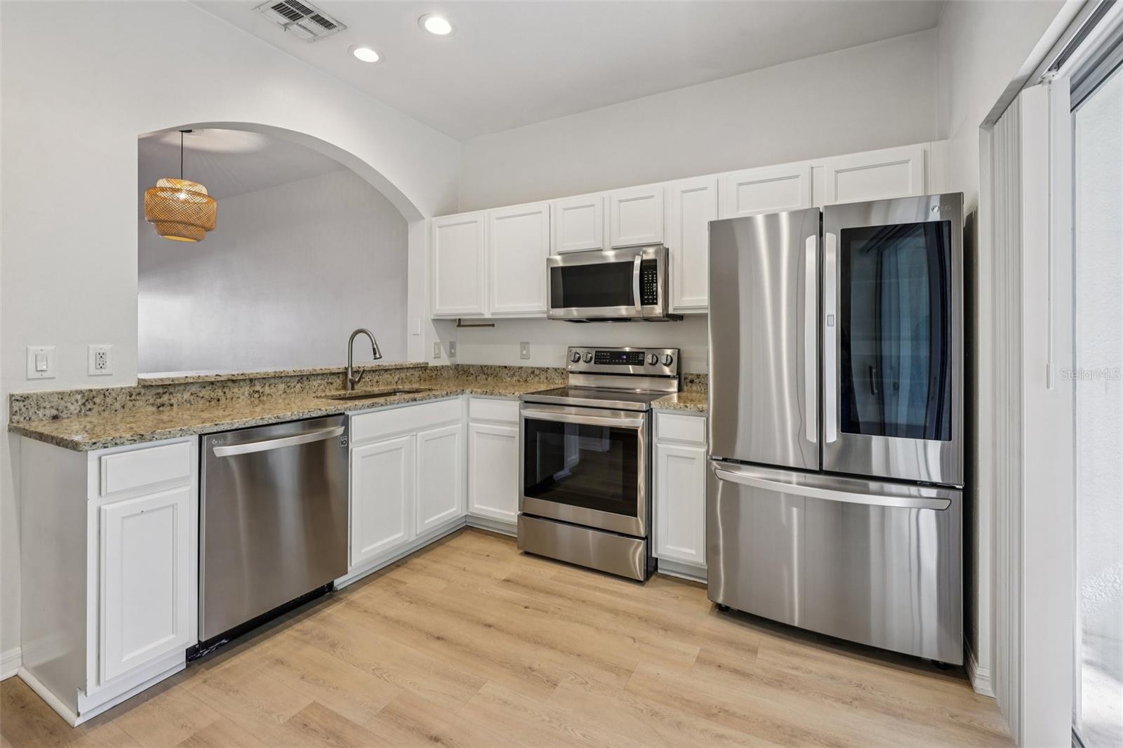 31234 CLARIDGE PL, WESLEY CHAPEL, FL, 33543