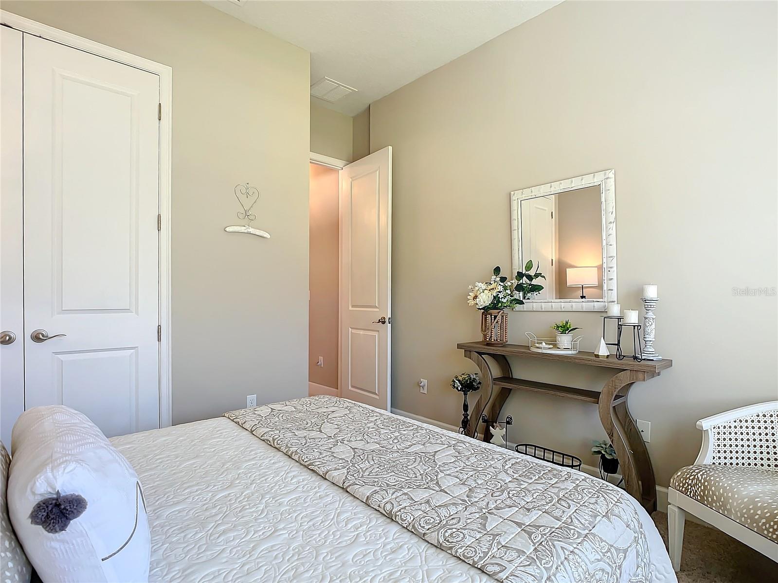 584 ALDENHAM LN, ORMOND BEACH, FL, 32174