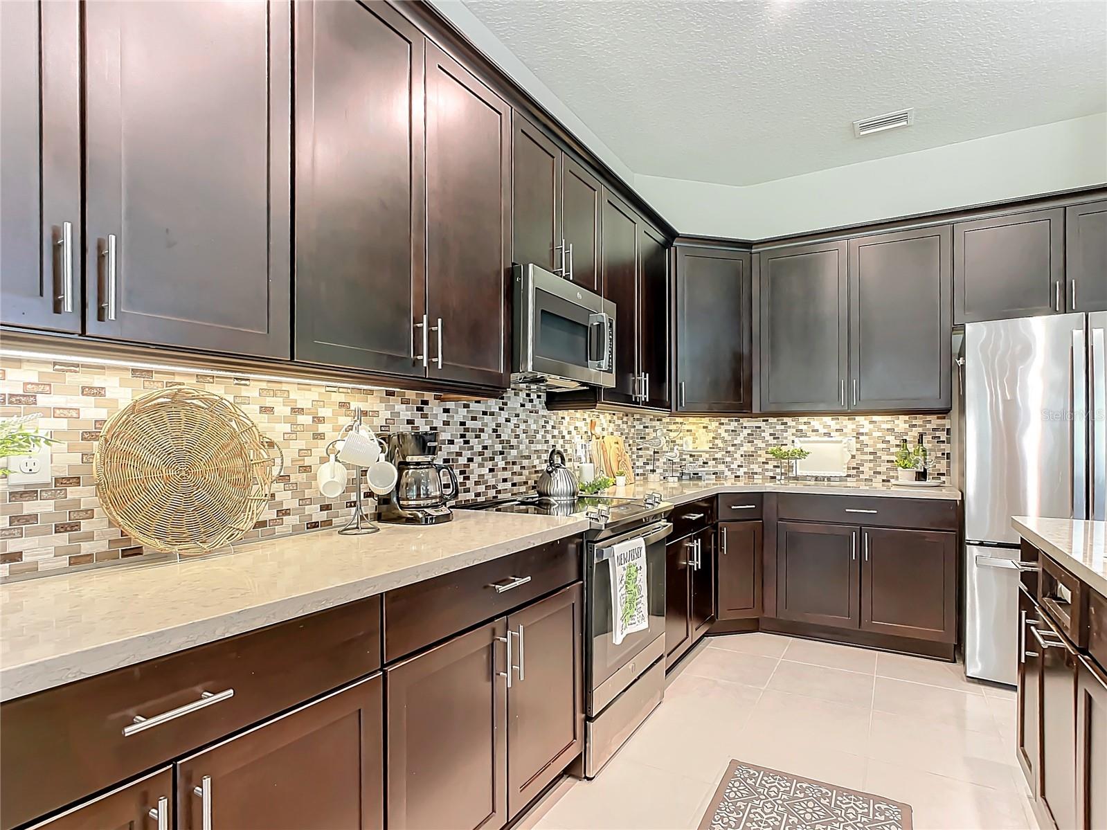 584 ALDENHAM LN, ORMOND BEACH, FL, 32174