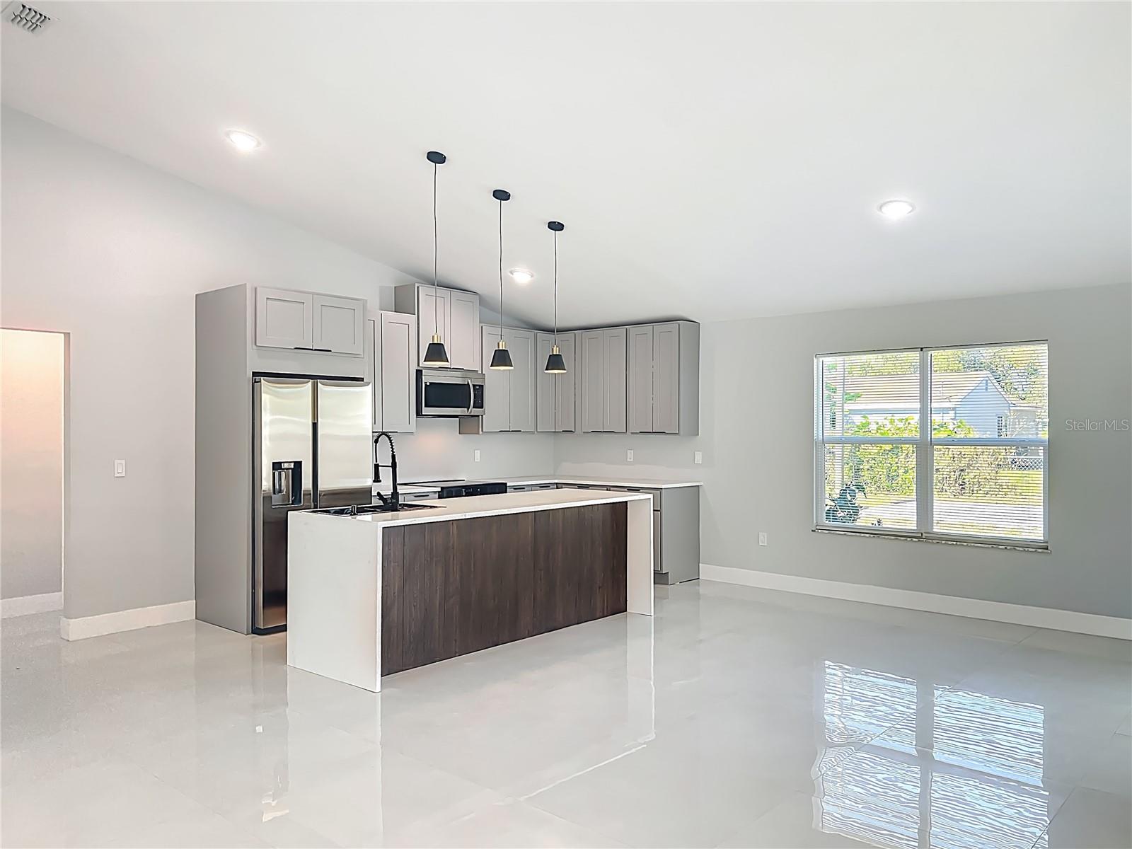 1911 ACADEMY ST NE, PALM BAY, FL, 32905