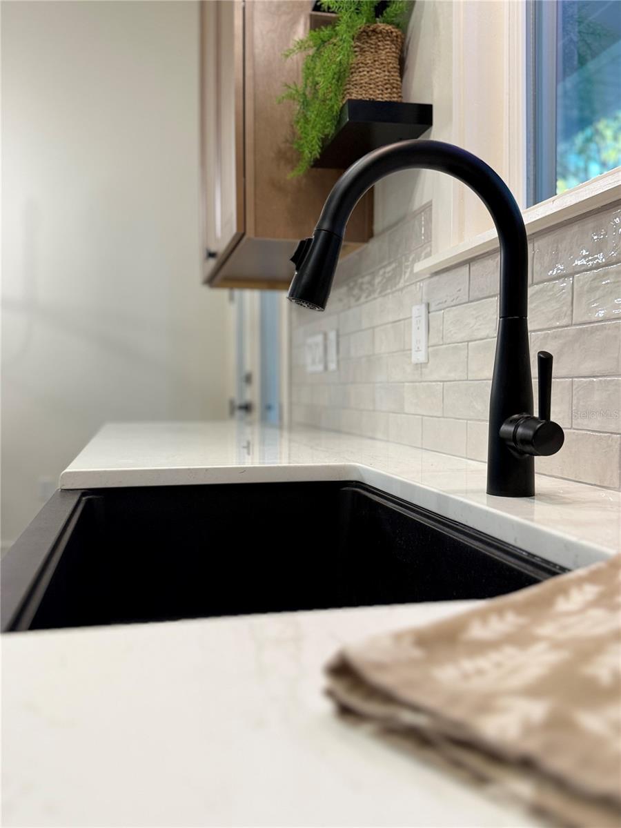 19125 HIGH SPRINGS MAIN STREET, HIGH SPRINGS, FL, 32643