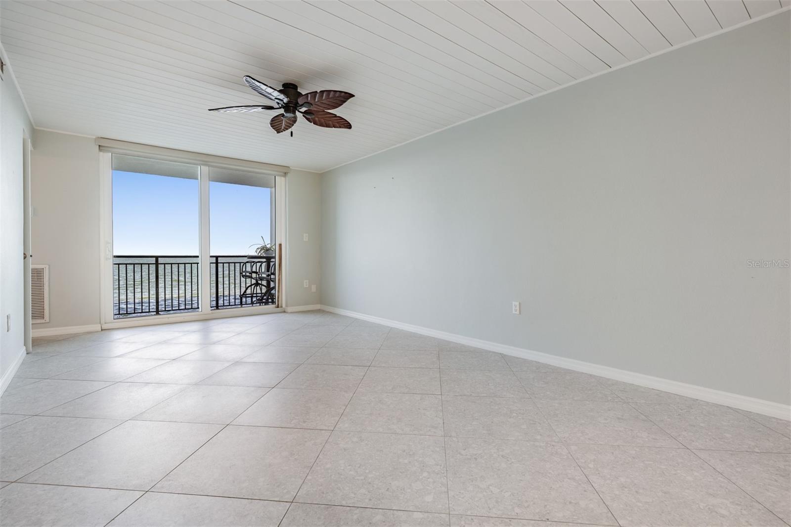 9 HAIG PL #104, DUNEDIN, FL, 34698