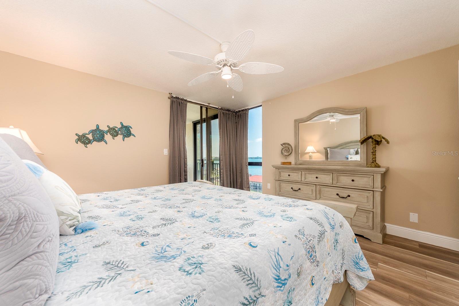 1390 GULF BLVD #804, CLEARWATER BEACH, FL, 33767