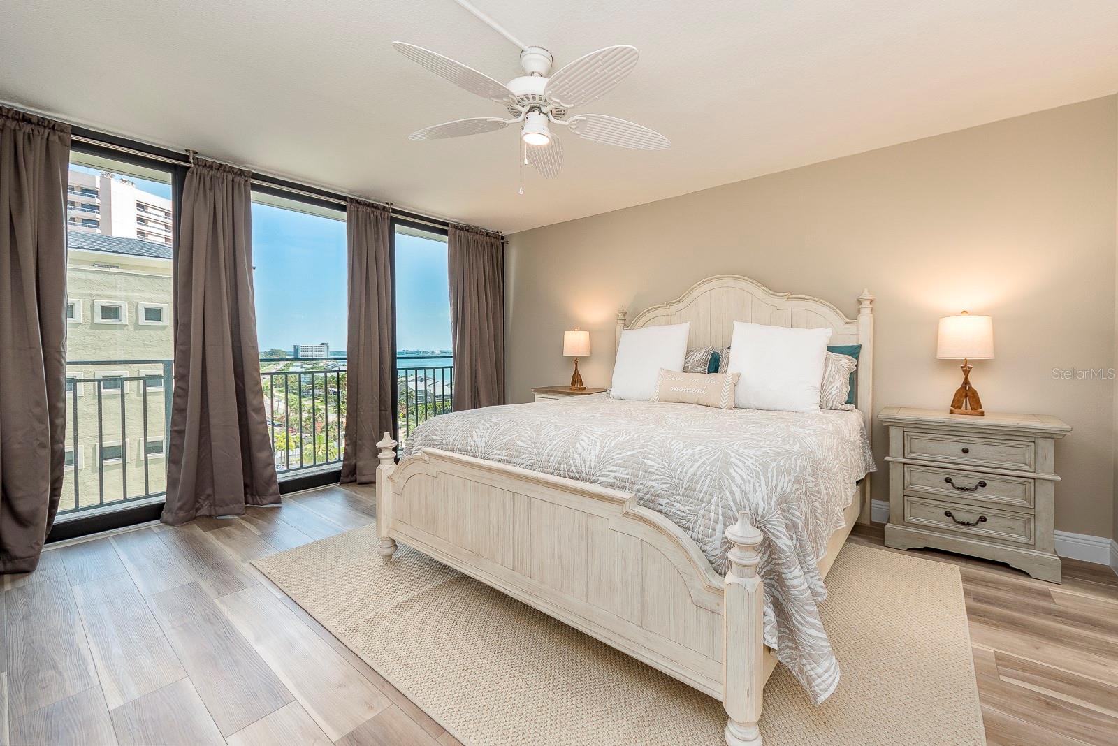 1390 GULF BLVD #804, CLEARWATER BEACH, FL, 33767