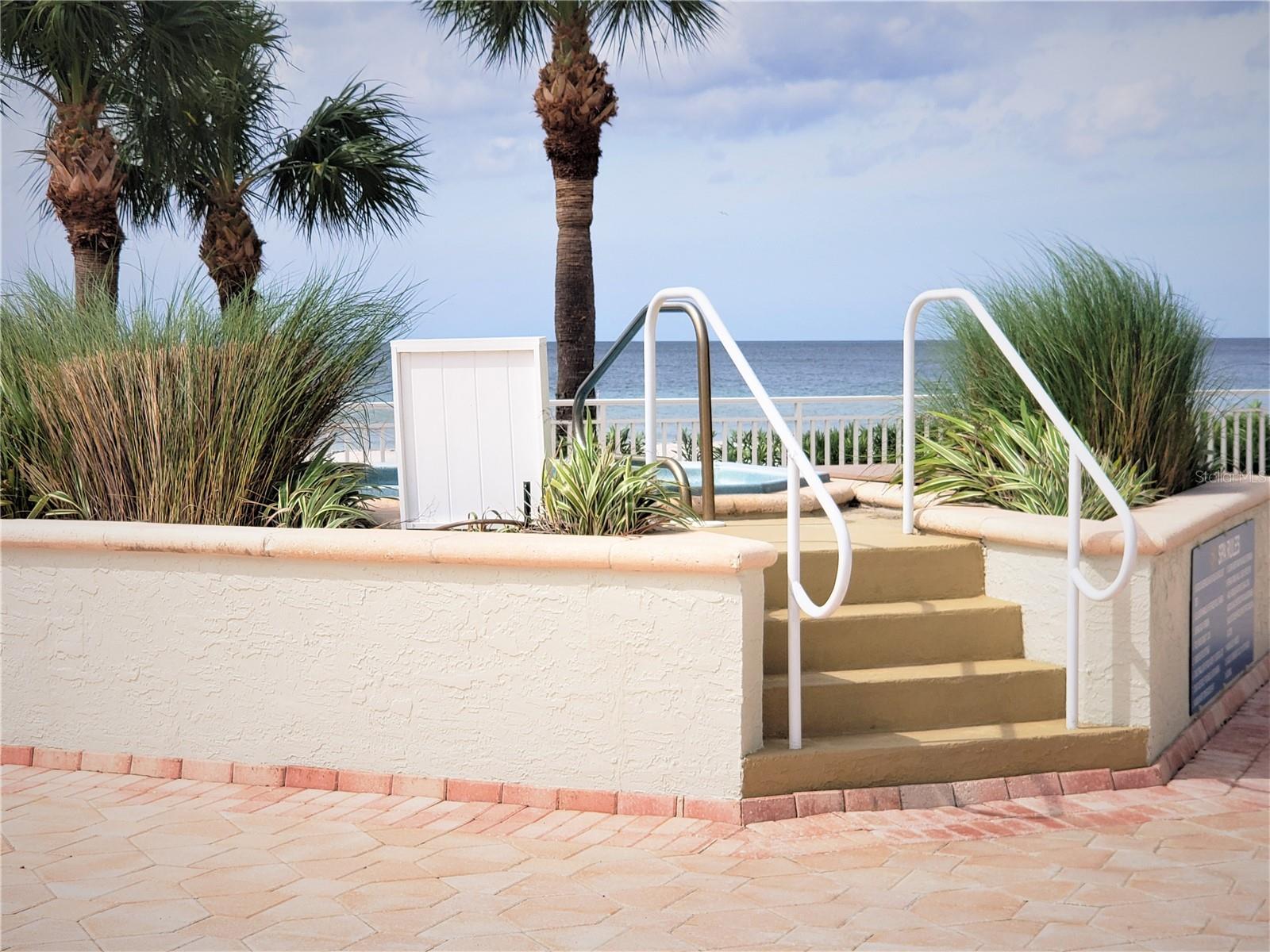 1390 GULF BLVD #804, CLEARWATER BEACH, FL, 33767