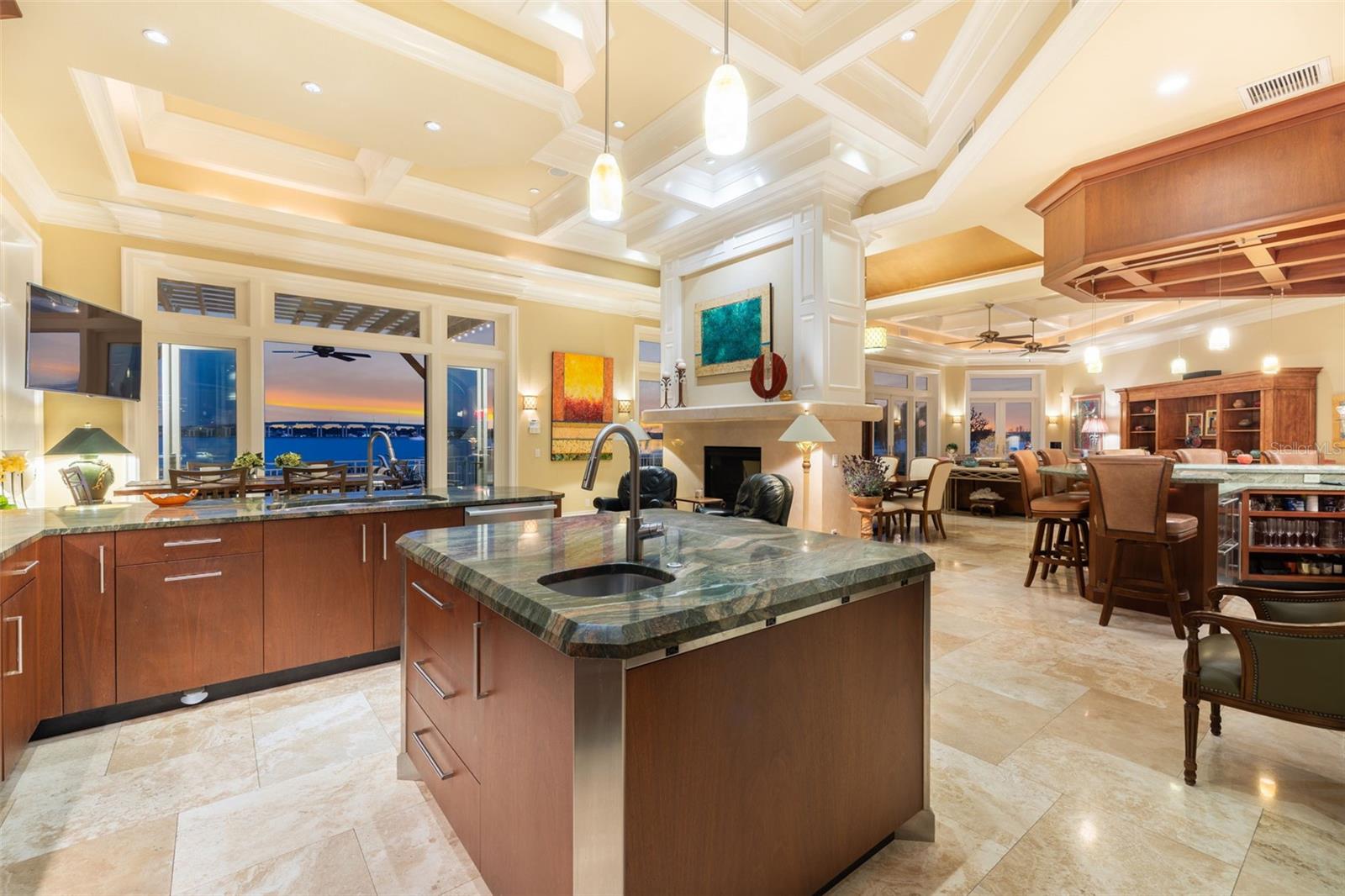 TB8448007 Property Photo