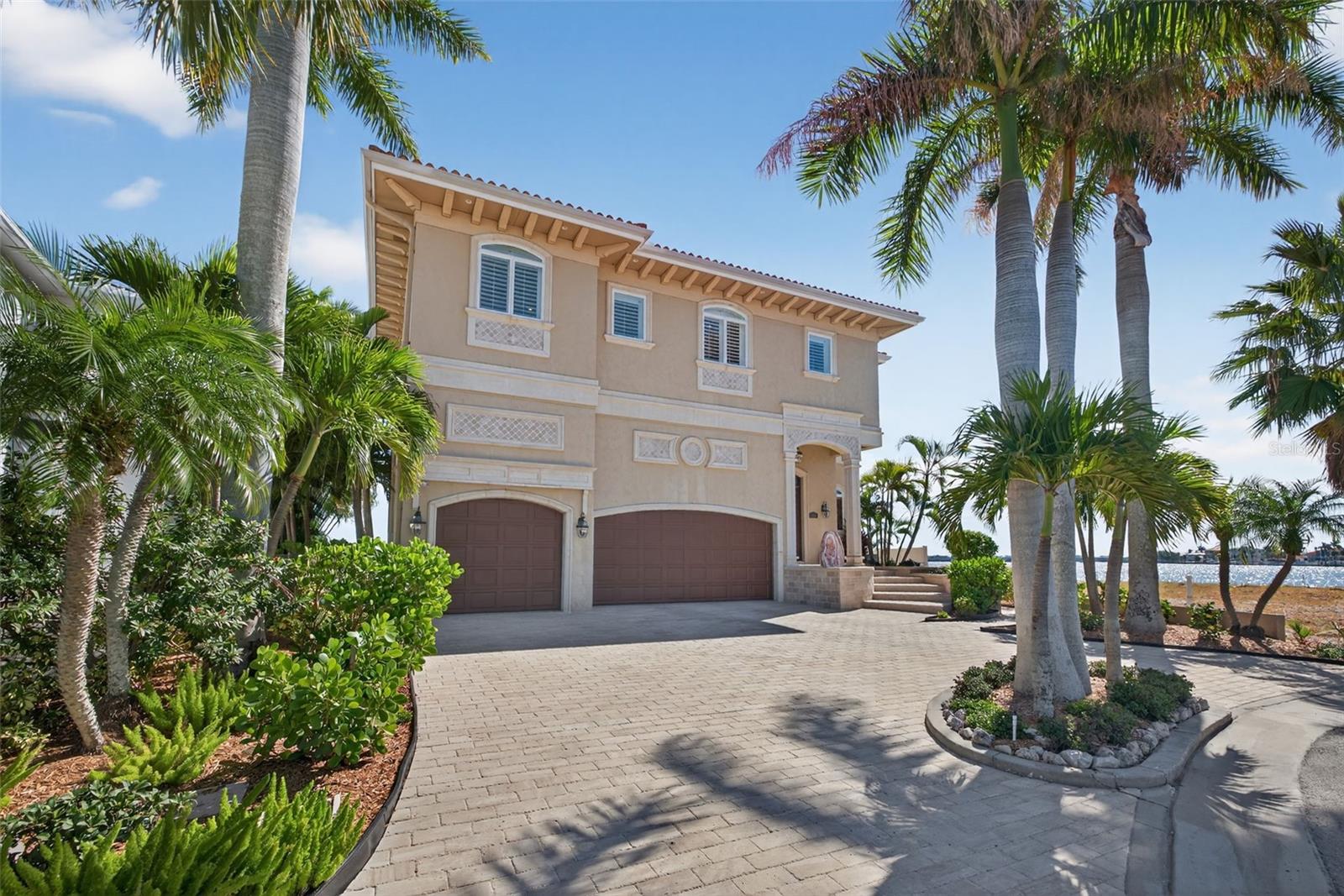 TB8448007 Property Photo