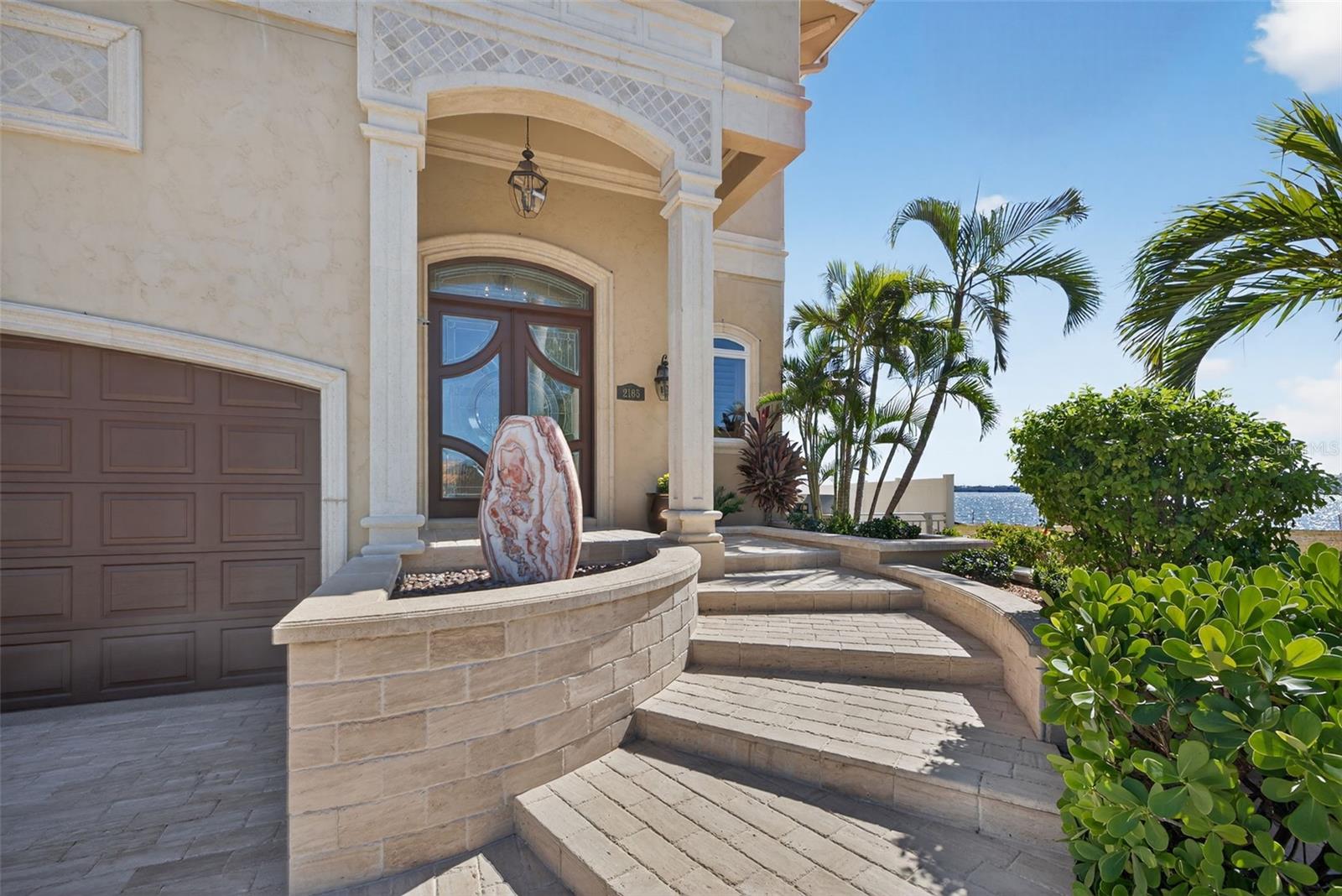 TB8448007 Property Photo