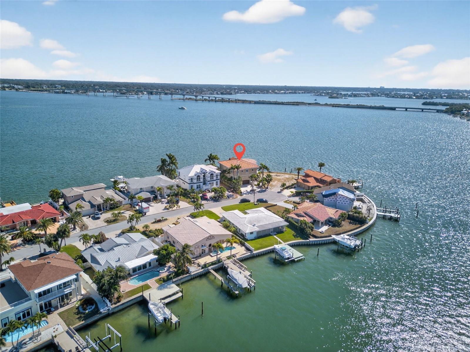 TB8448007 Property Photo