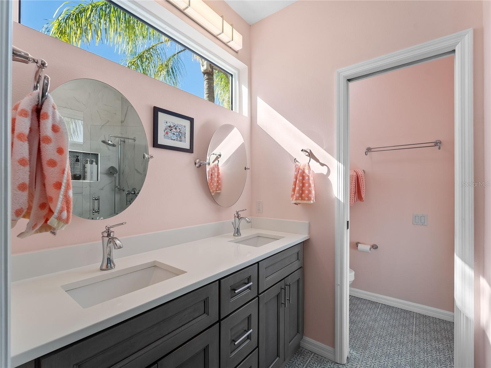 8419 WHISPERING WOODS CT, LAKEWOOD RANCH, FL, 34202