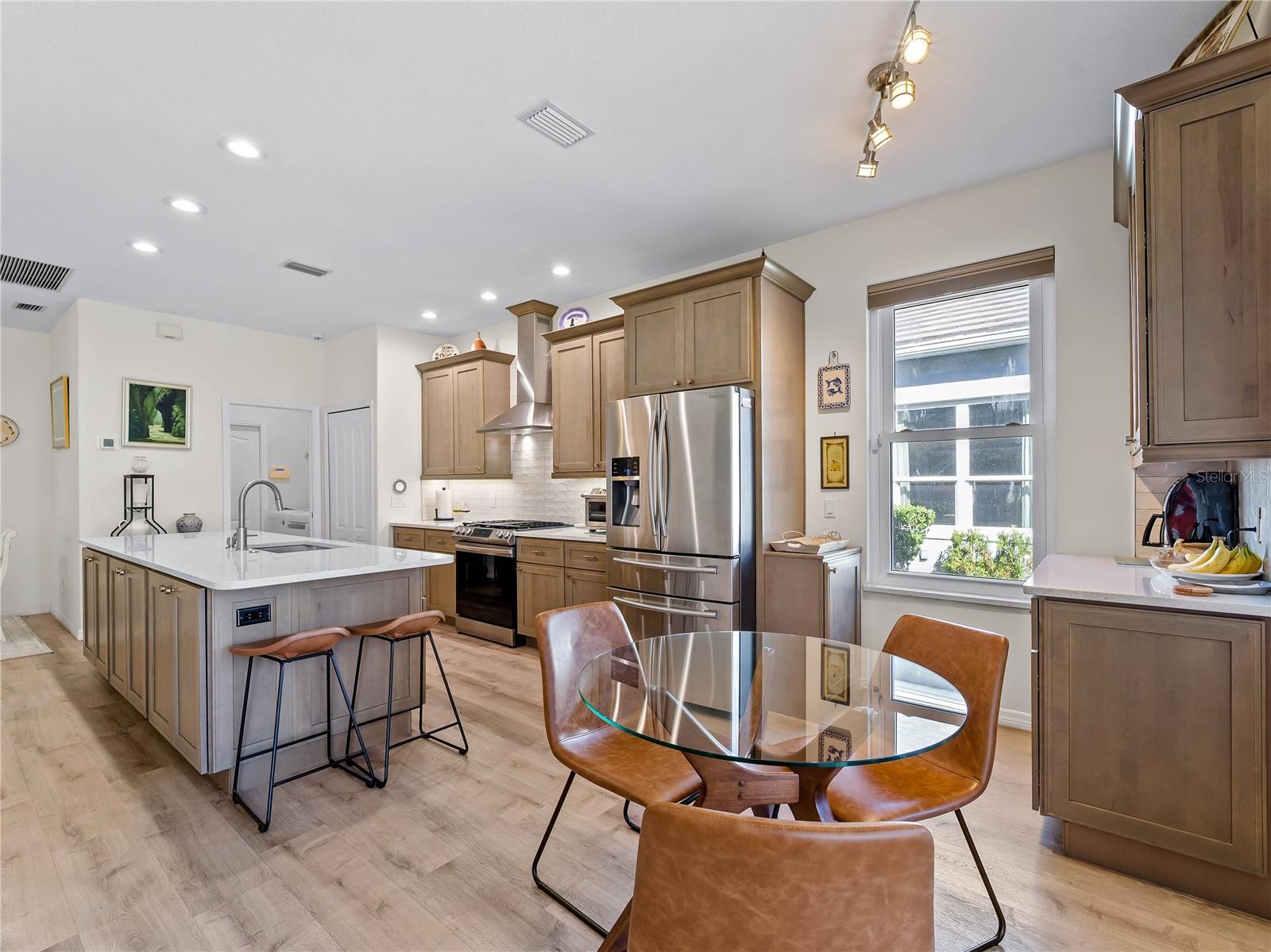 8419 WHISPERING WOODS CT, LAKEWOOD RANCH, FL, 34202