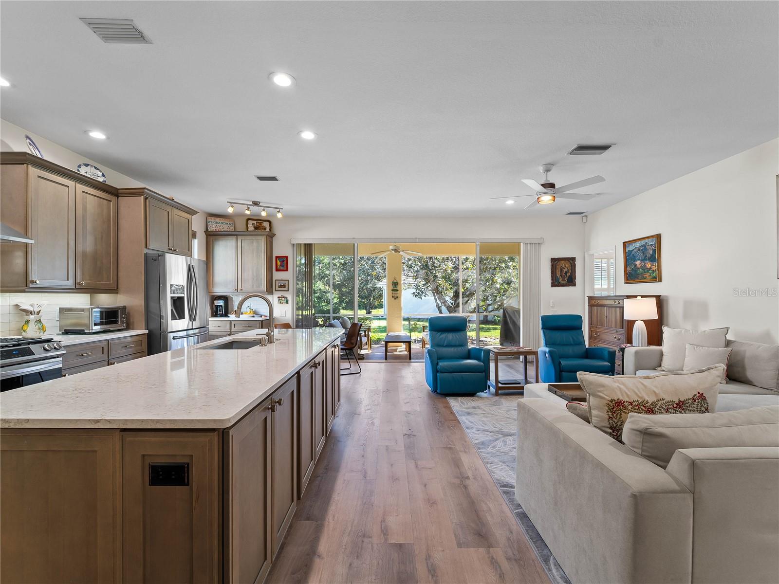 8419 WHISPERING WOODS CT, LAKEWOOD RANCH, FL, 34202