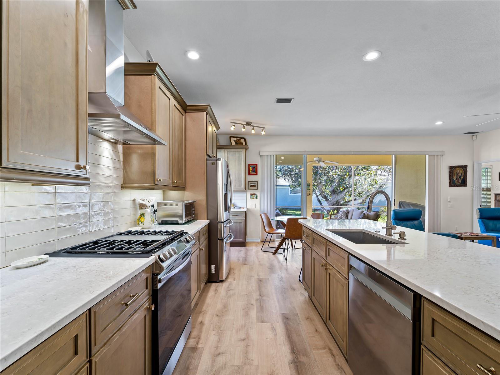 8419 WHISPERING WOODS CT, LAKEWOOD RANCH, FL, 34202