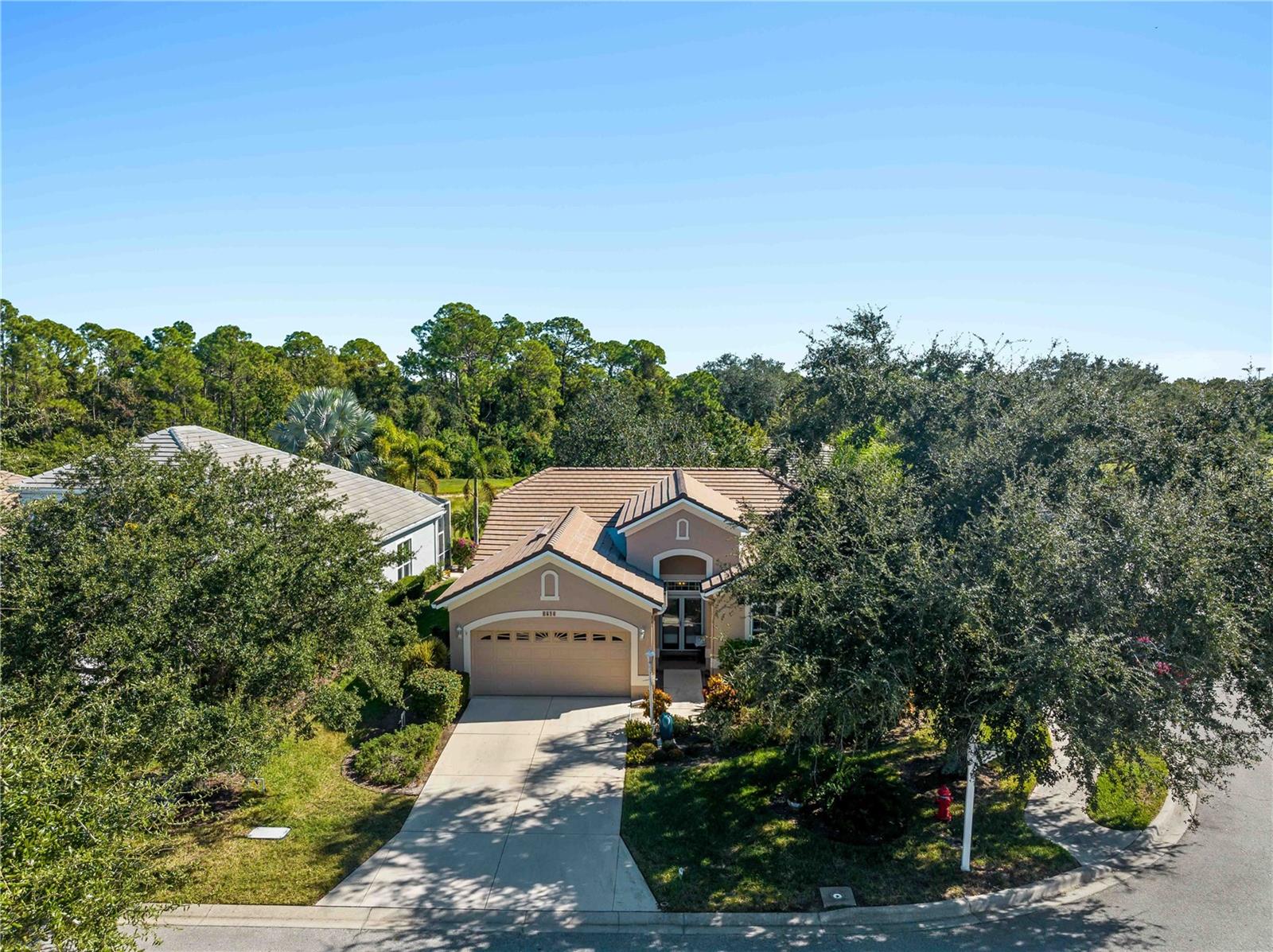 8419 WHISPERING WOODS CT, LAKEWOOD RANCH, FL, 34202
