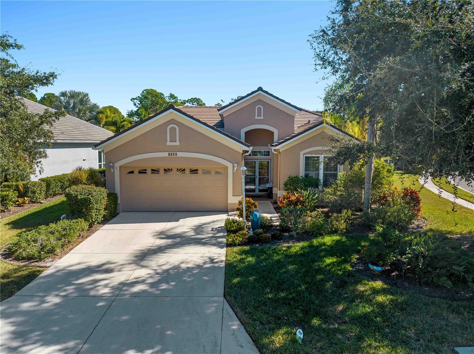 8419 WHISPERING WOODS CT, LAKEWOOD RANCH, FL, 34202