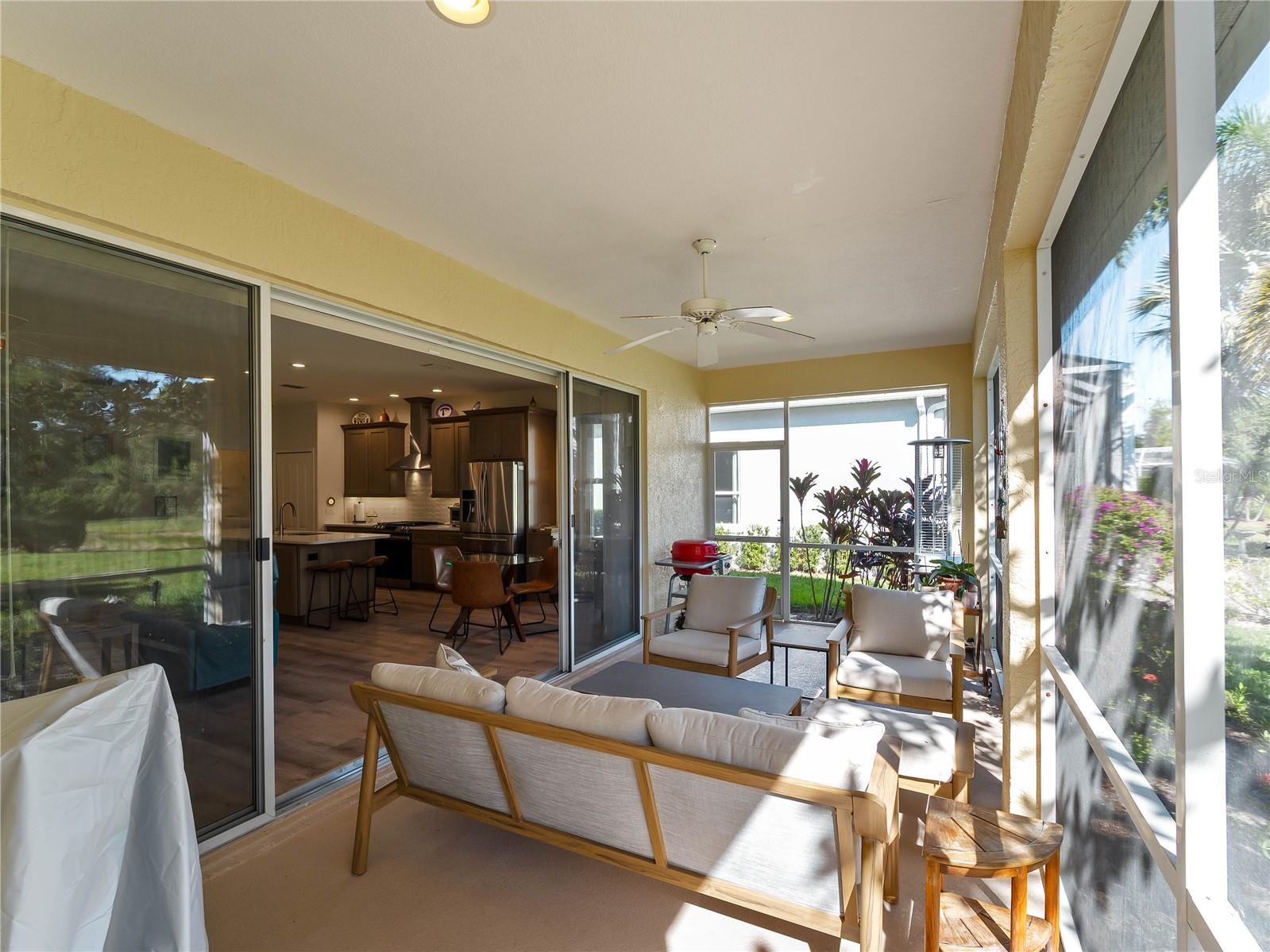 8419 WHISPERING WOODS CT, LAKEWOOD RANCH, FL, 34202