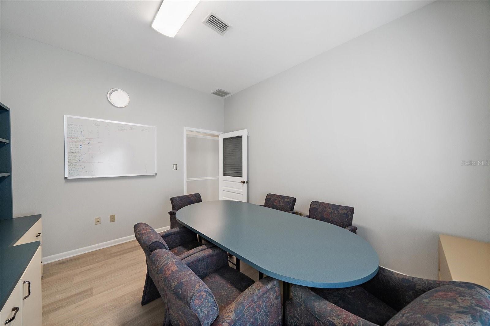 3900 CLARK RD #5, SARASOTA, FL, 34233