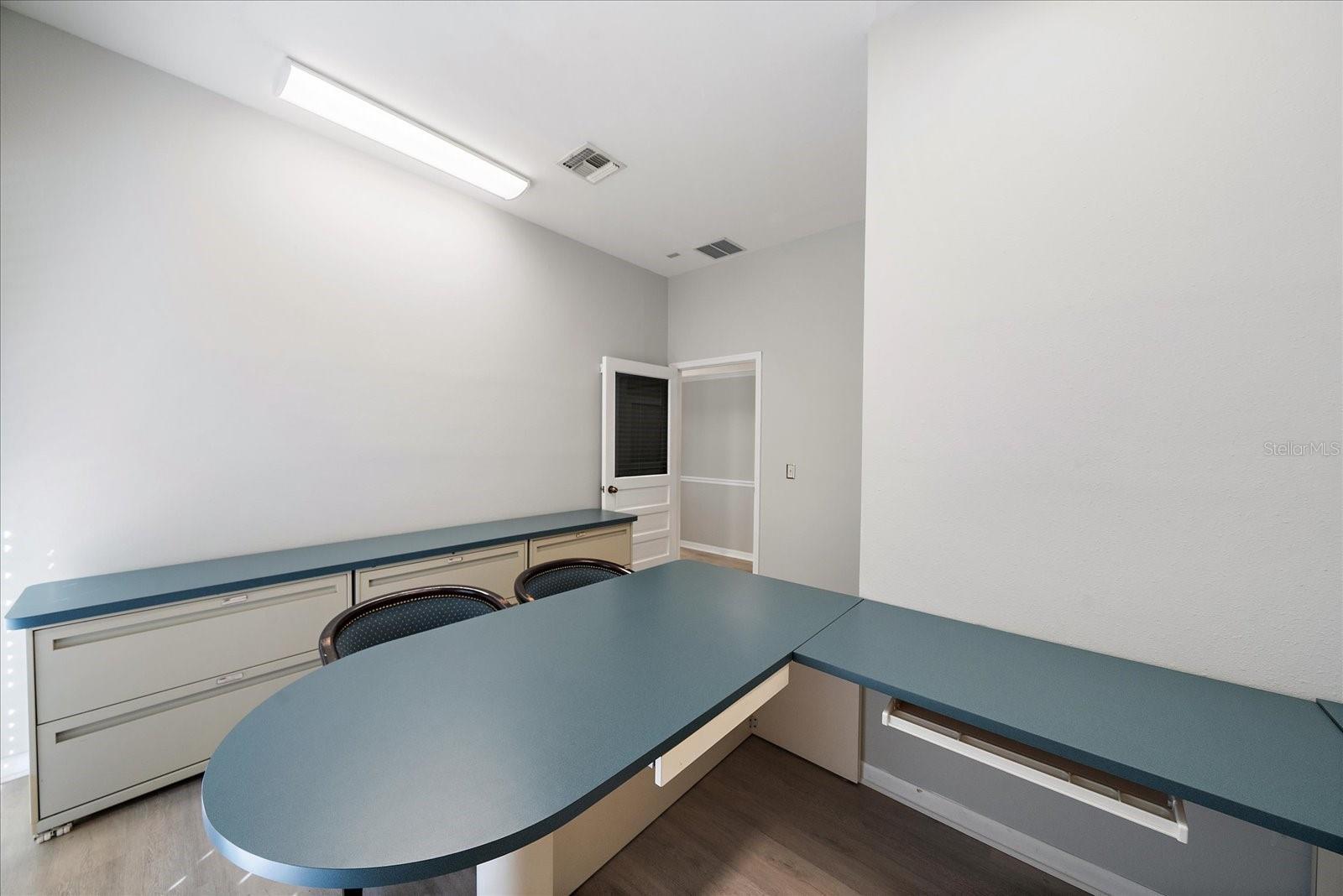 3900 CLARK RD #5, SARASOTA, FL, 34233