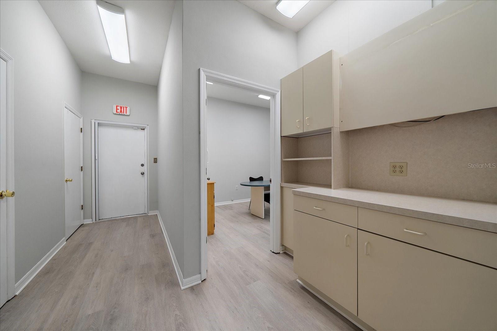 3900 CLARK RD #5, SARASOTA, FL, 34233