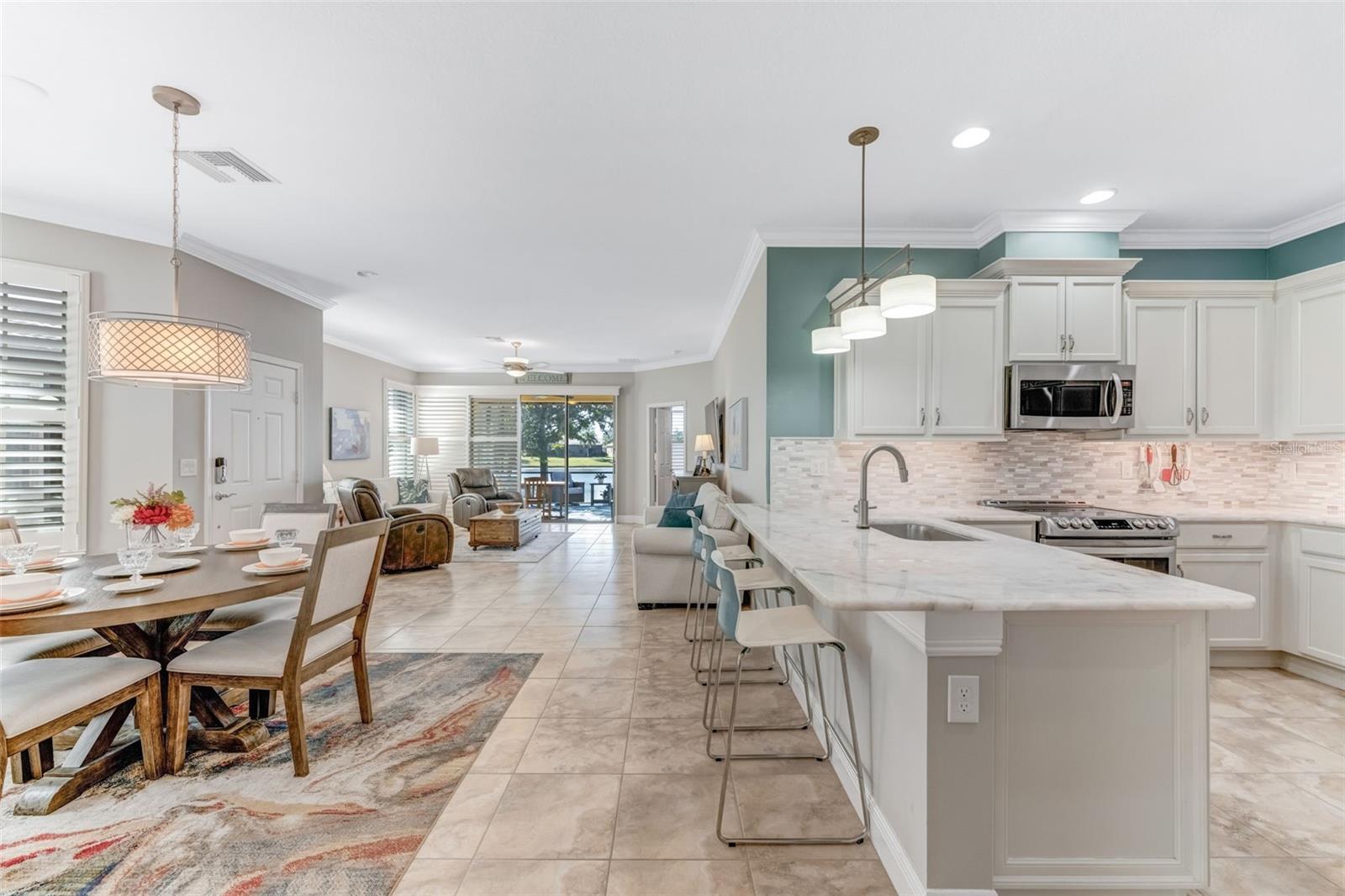 5438 SUNSET FALLS DR, APOLLO BEACH, FL, 33572