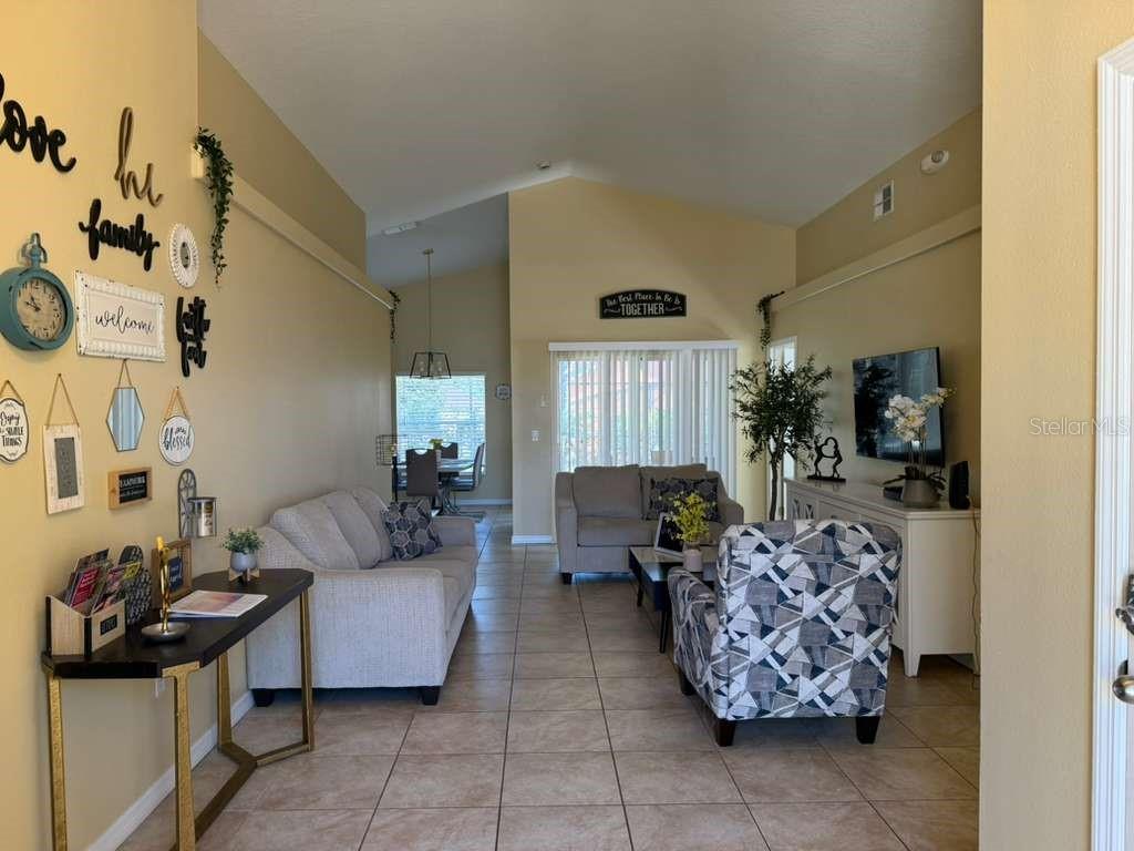 328 ROBIN RD, DAVENPORT, FL, 33896