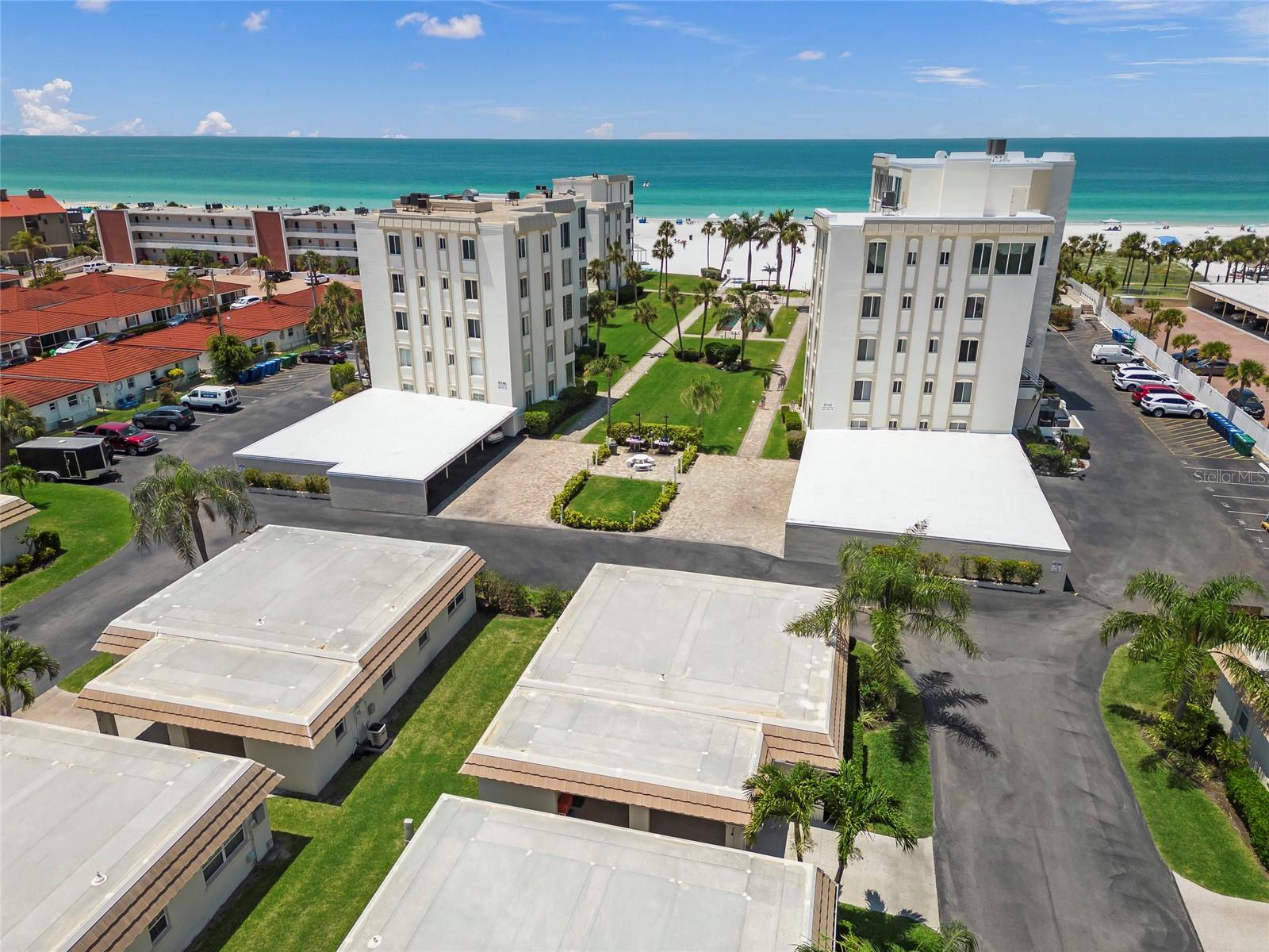 6150 MIDNIGHT PASS RD #V12, SARASOTA, FL, 34242