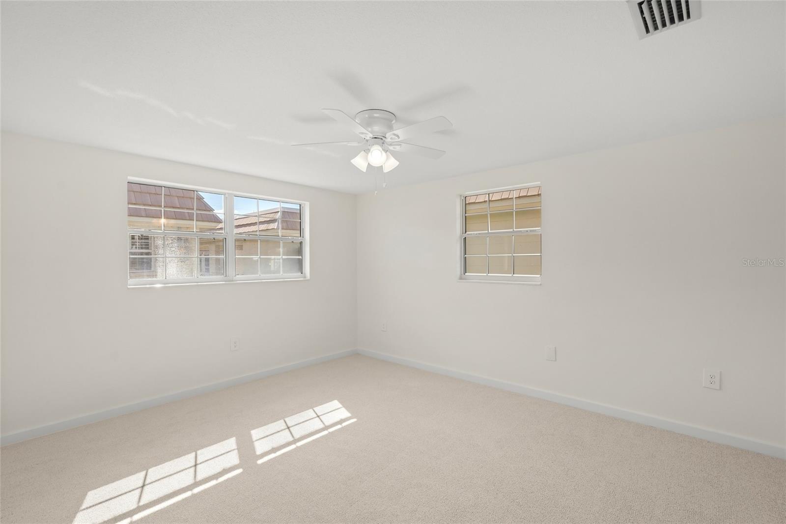 6150 MIDNIGHT PASS RD #V12, SARASOTA, FL, 34242