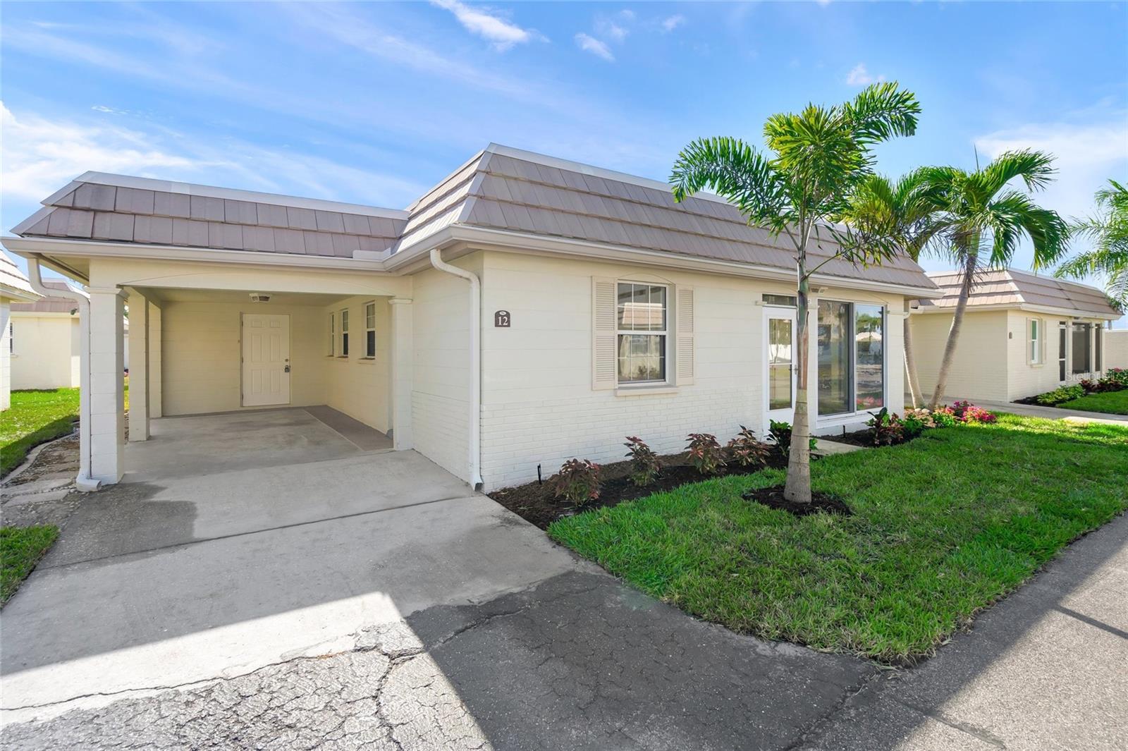 6150 MIDNIGHT PASS RD #V12, SARASOTA, FL, 34242