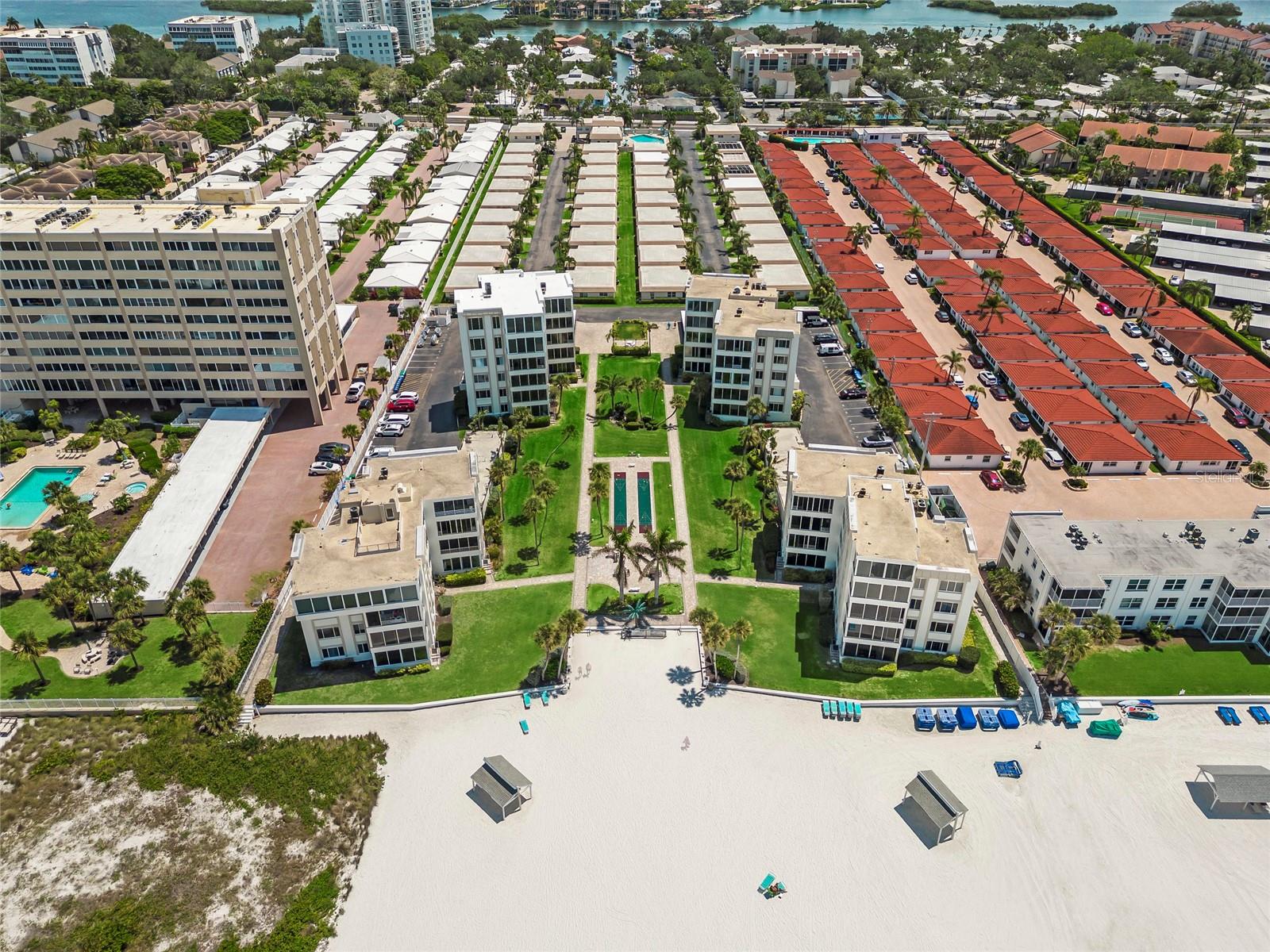 6150 MIDNIGHT PASS RD #V12, SARASOTA, FL, 34242