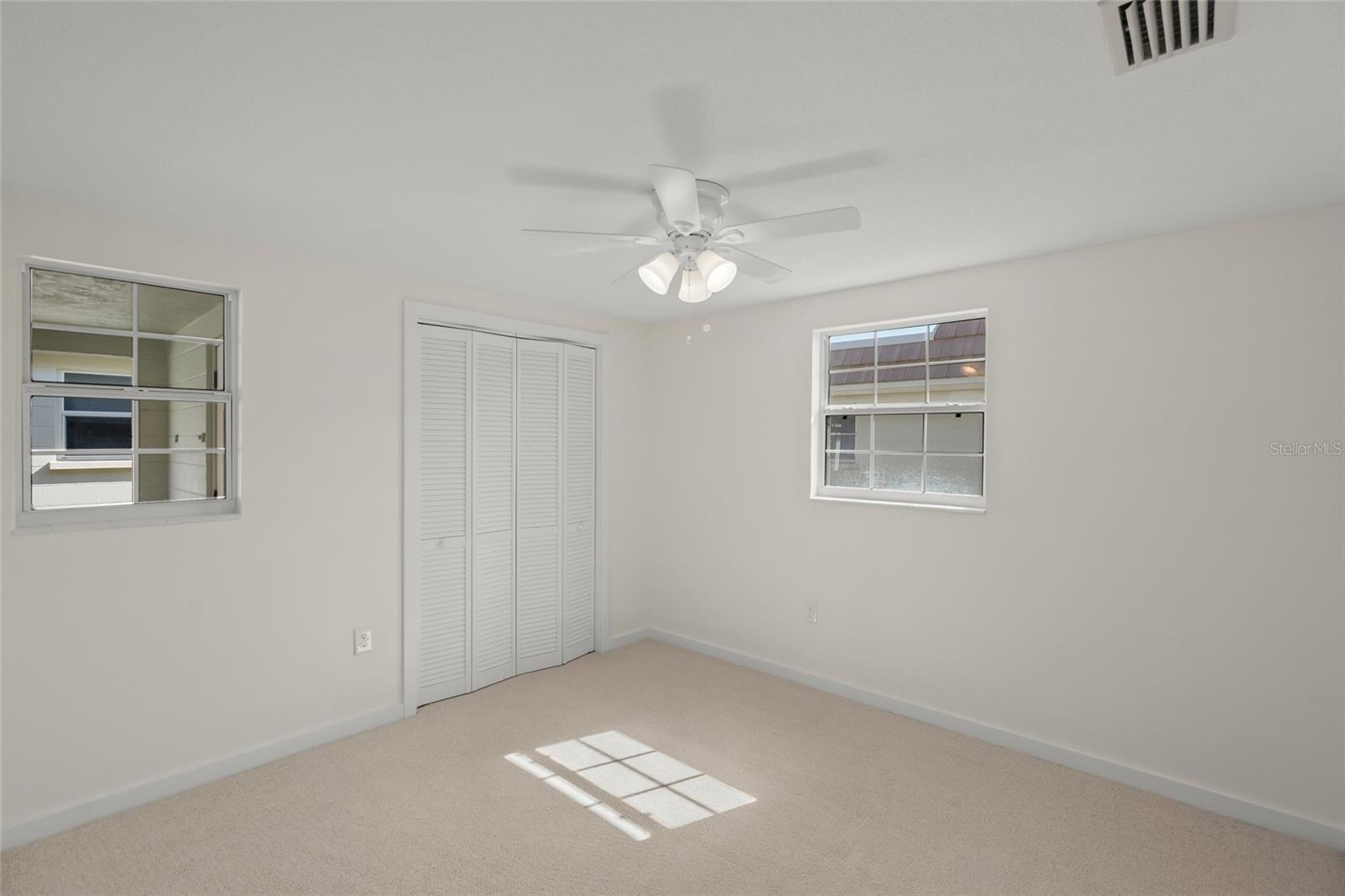 6150 MIDNIGHT PASS RD #V12, SARASOTA, FL, 34242