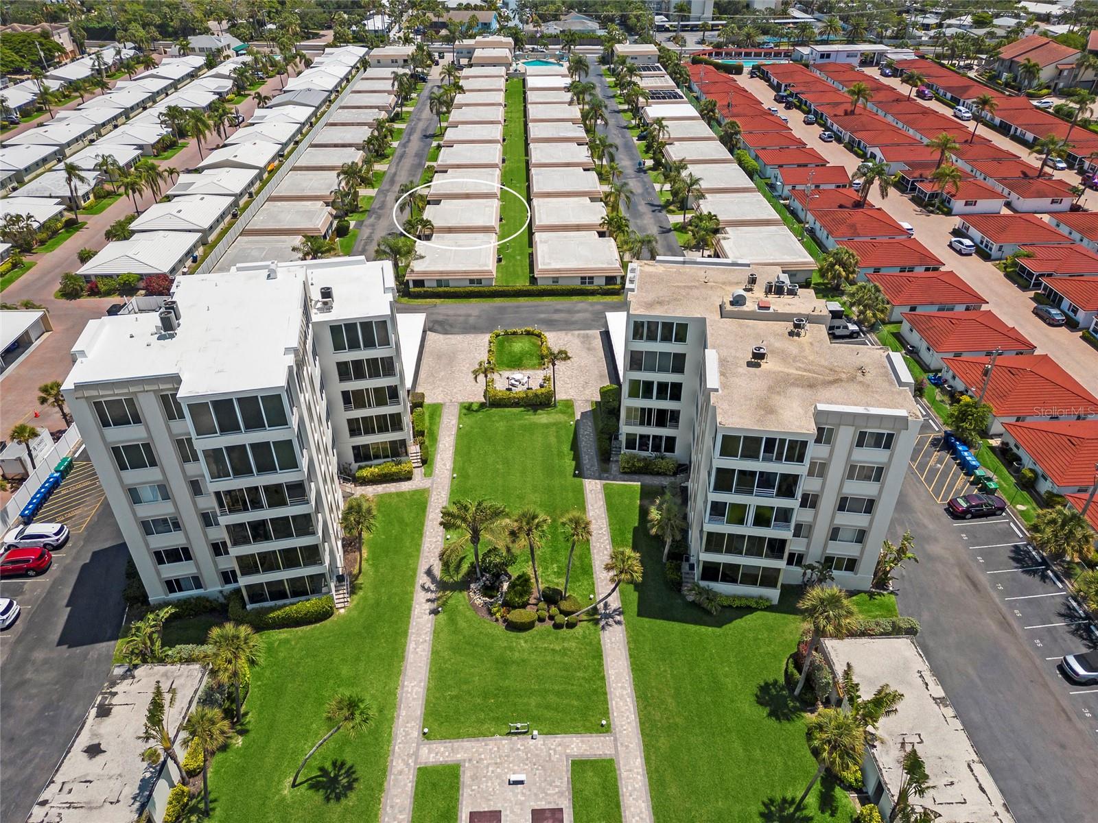 6150 MIDNIGHT PASS RD #V12, SARASOTA, FL, 34242