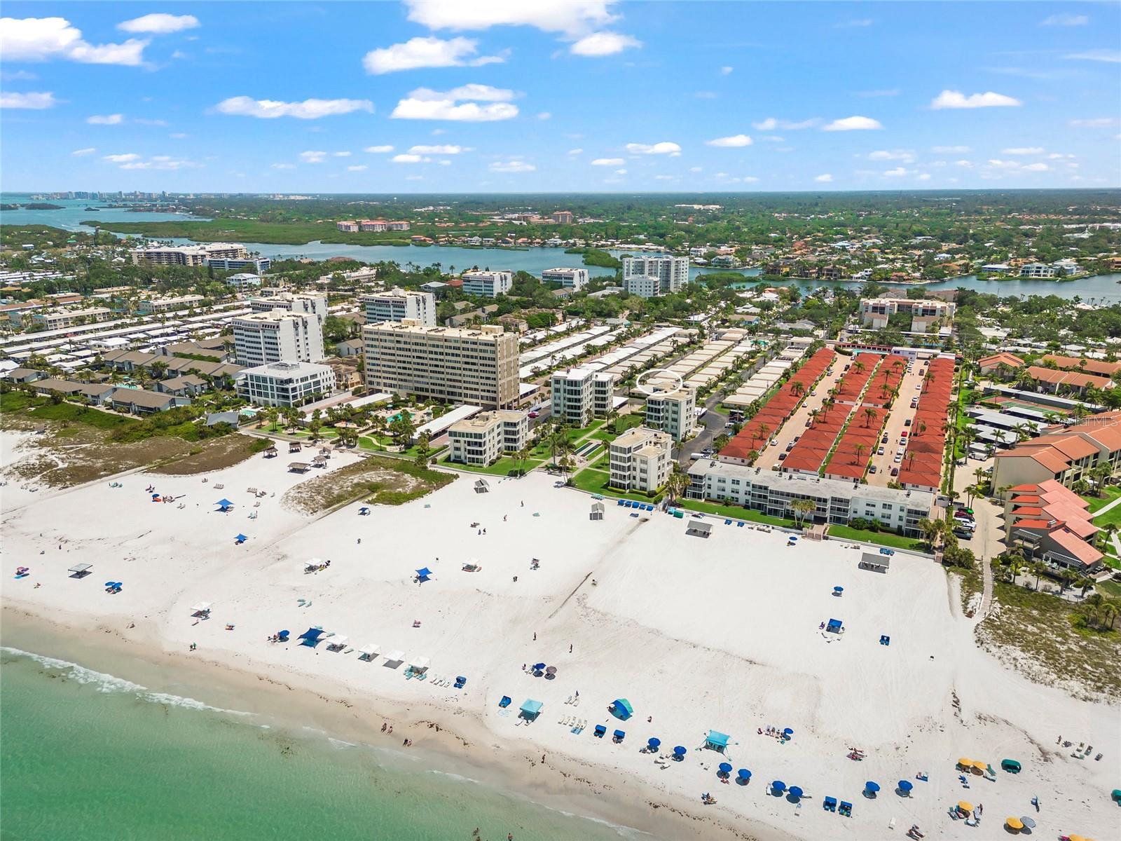 6150 MIDNIGHT PASS RD #V12, SARASOTA, FL, 34242