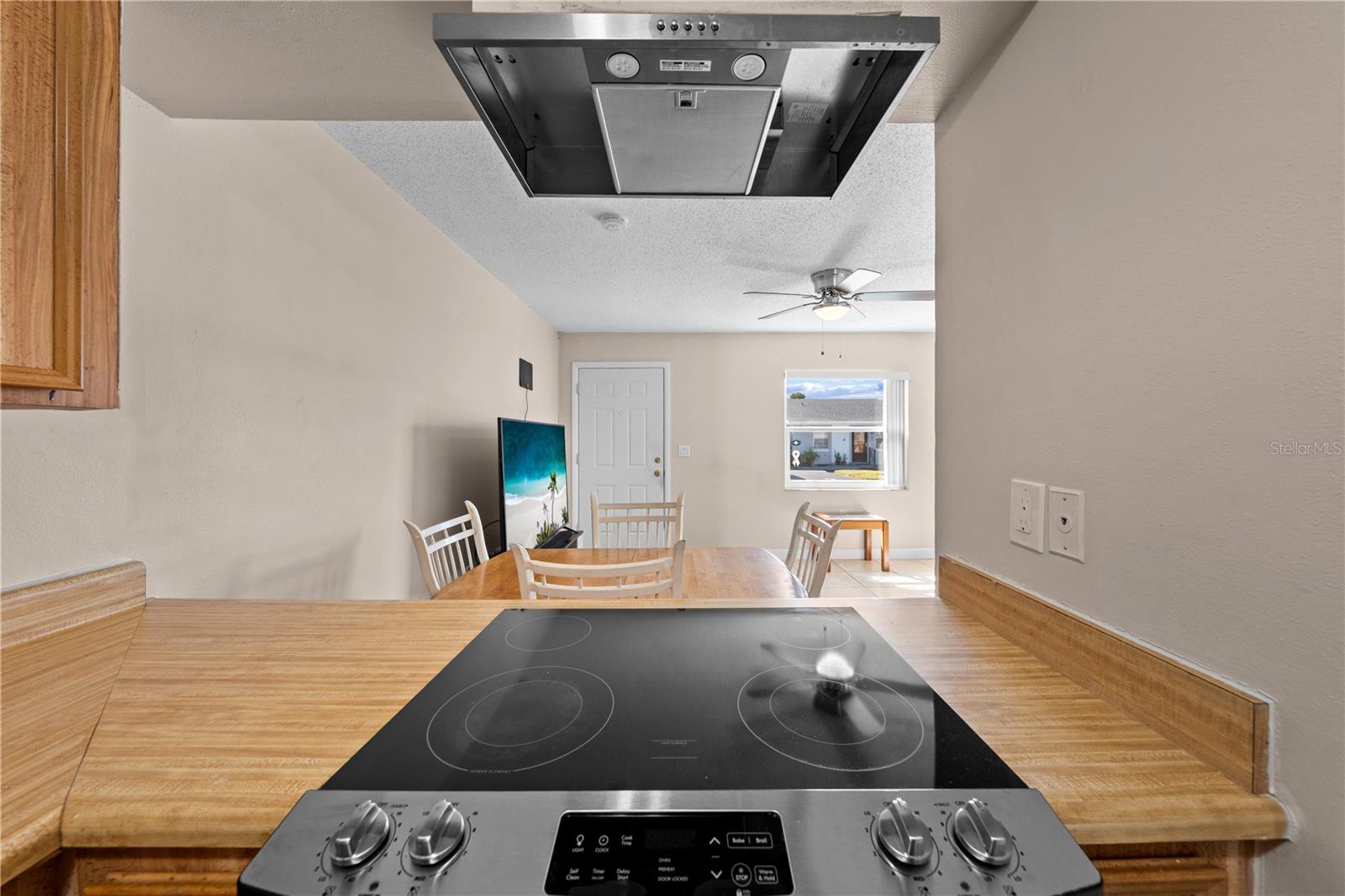 60 LAKE VILLA WAY, KISSIMMEE, FL, 34743