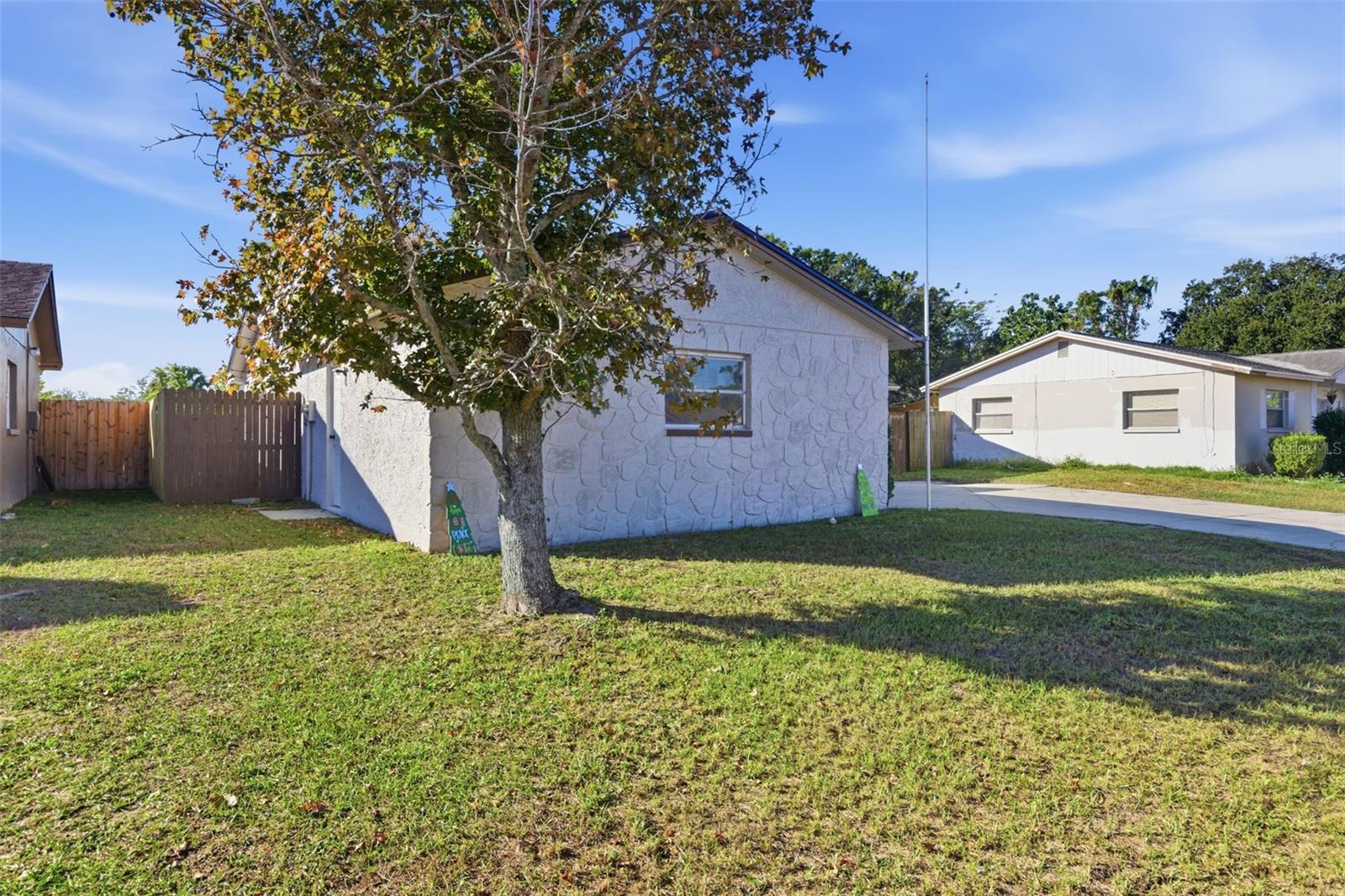 5644 AULD LN, HOLIDAY, FL, 34690