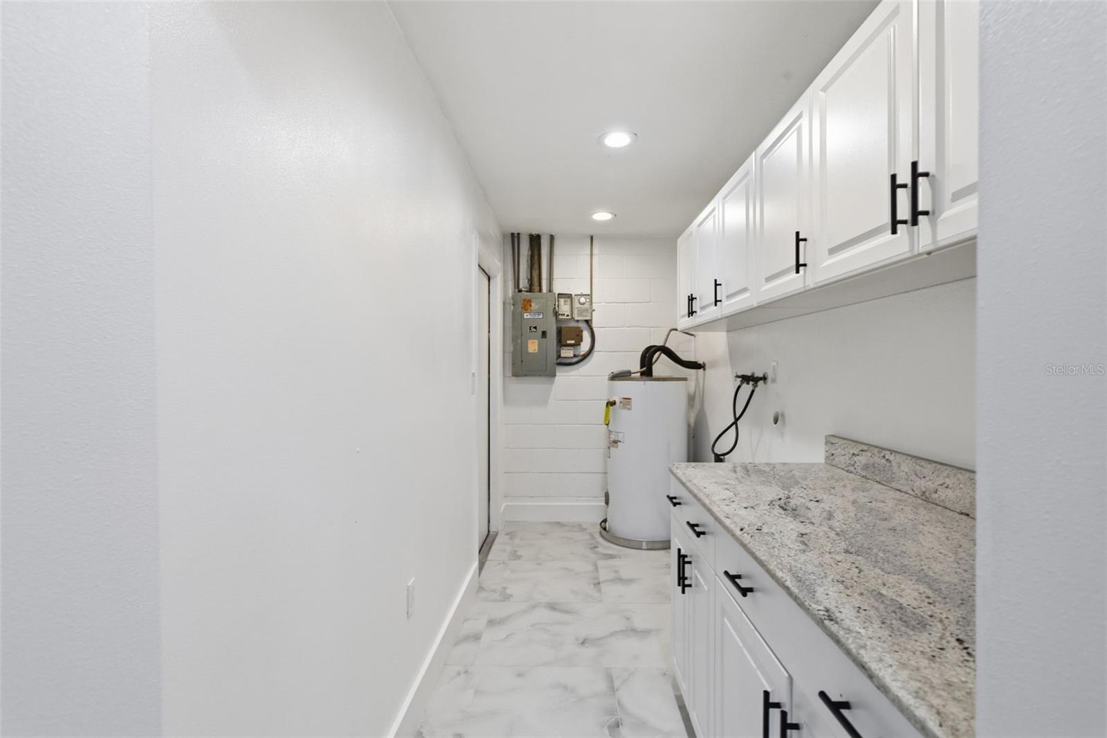 5644 AULD LN, HOLIDAY, FL, 34690