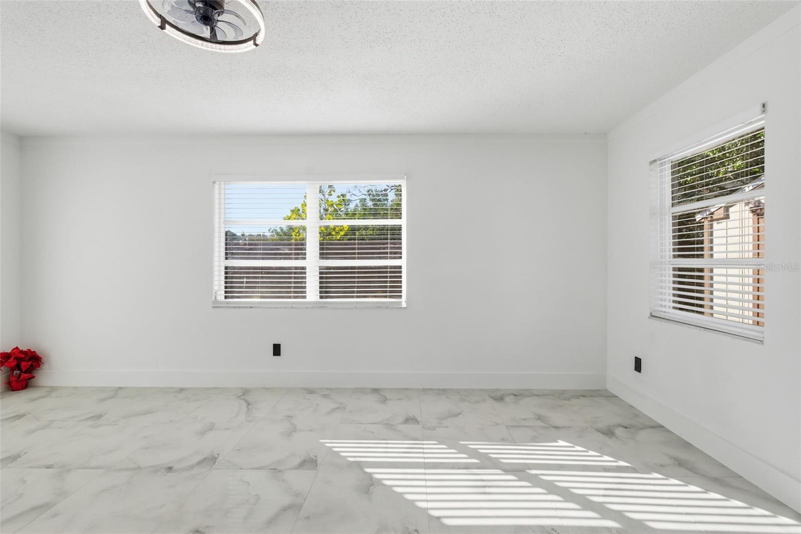 5644 AULD LN, HOLIDAY, FL, 34690