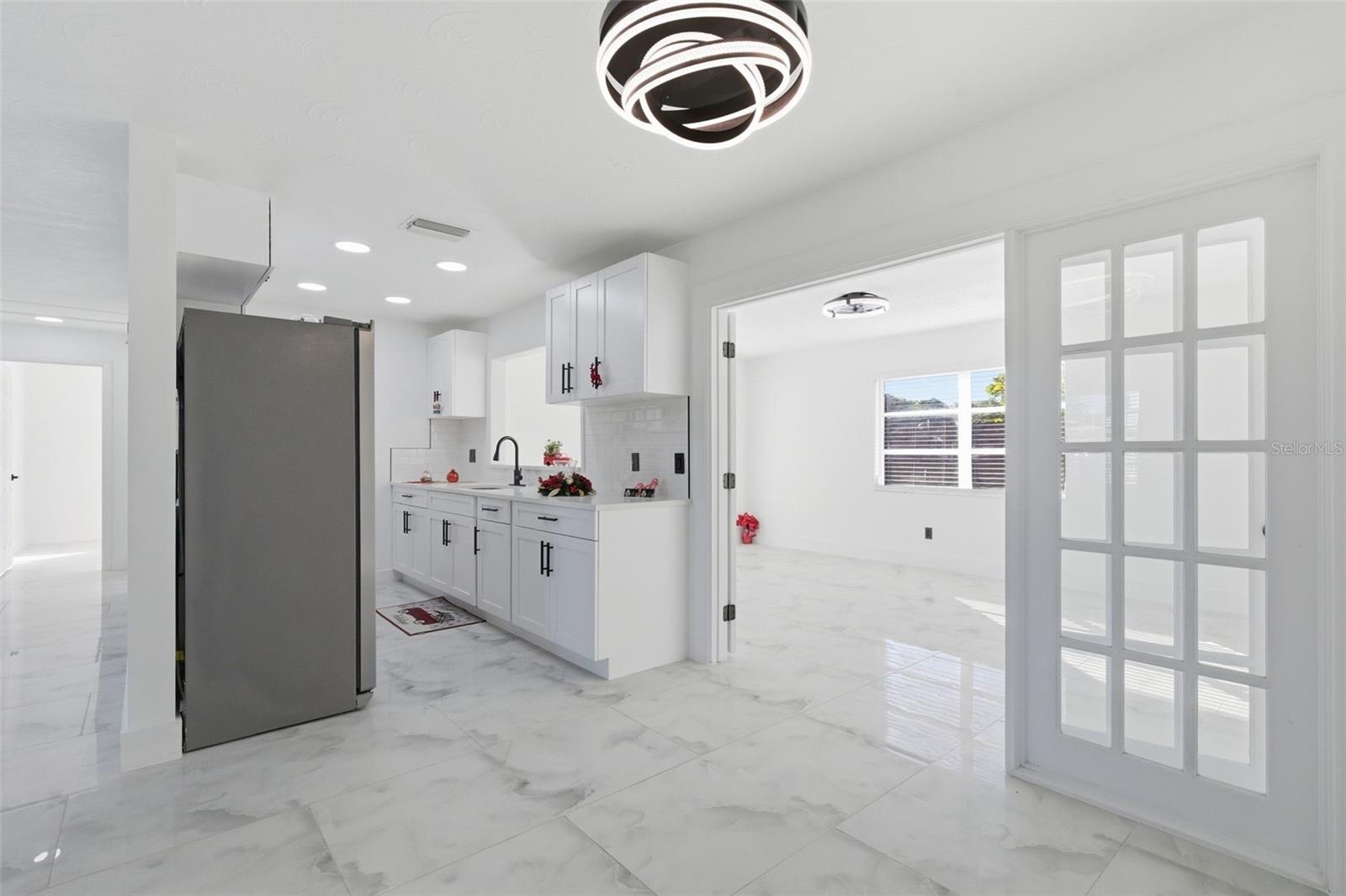 5644 AULD LN, HOLIDAY, FL, 34690